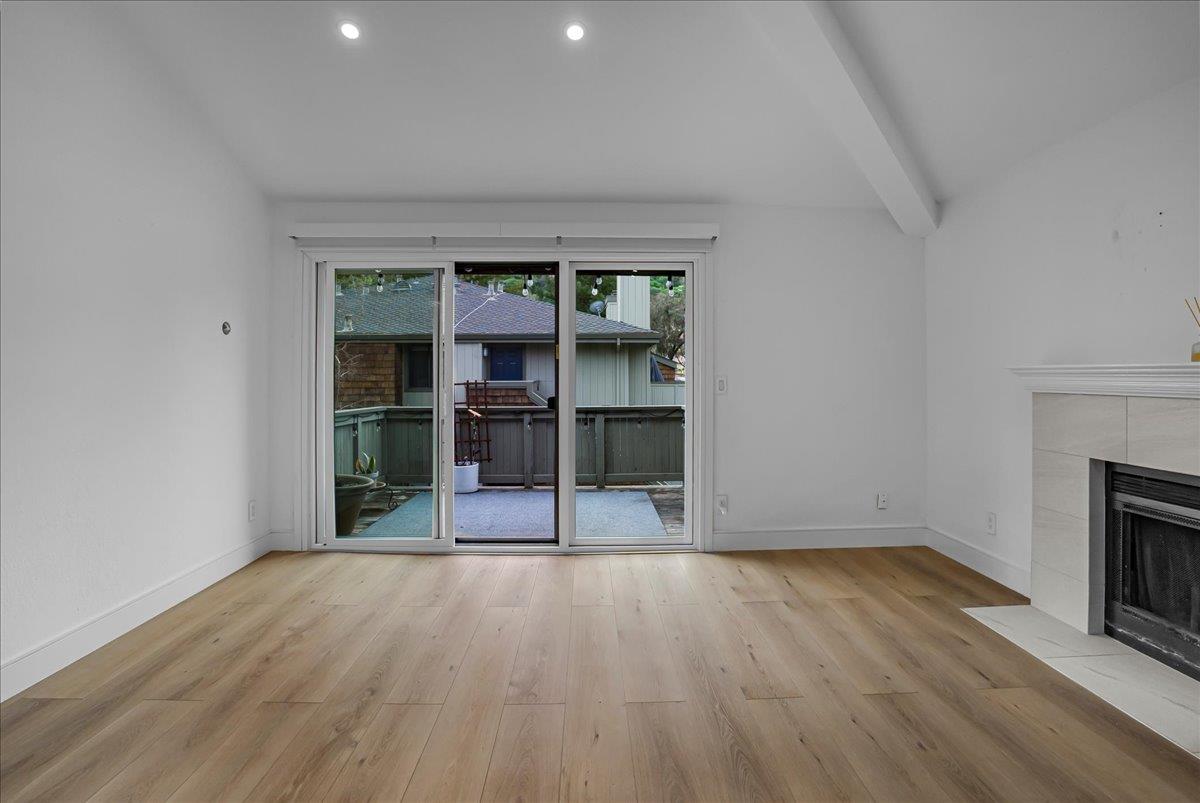 Detail Gallery Image 12 of 14 For 2014 La Terrace Cir, San Jose,  CA 95123 - 1 Beds | 1 Baths