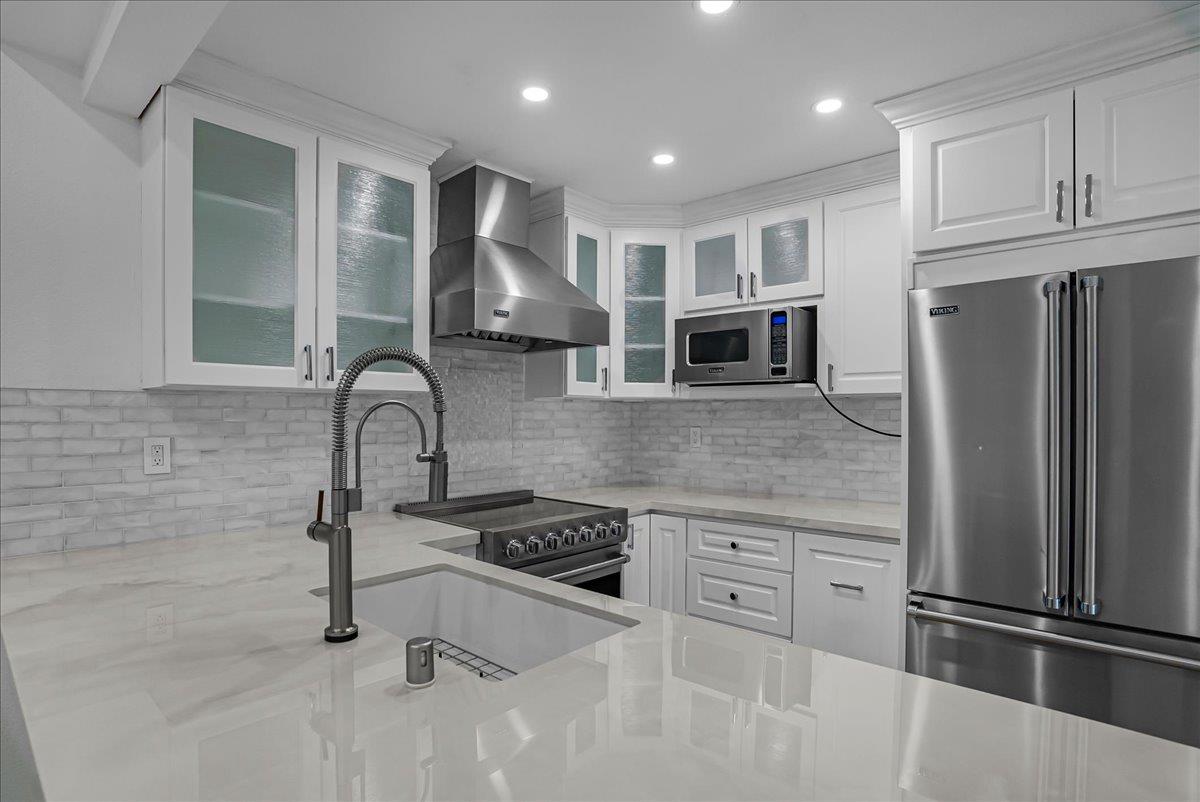 Detail Gallery Image 5 of 14 For 2014 La Terrace Cir, San Jose,  CA 95123 - 1 Beds | 1 Baths