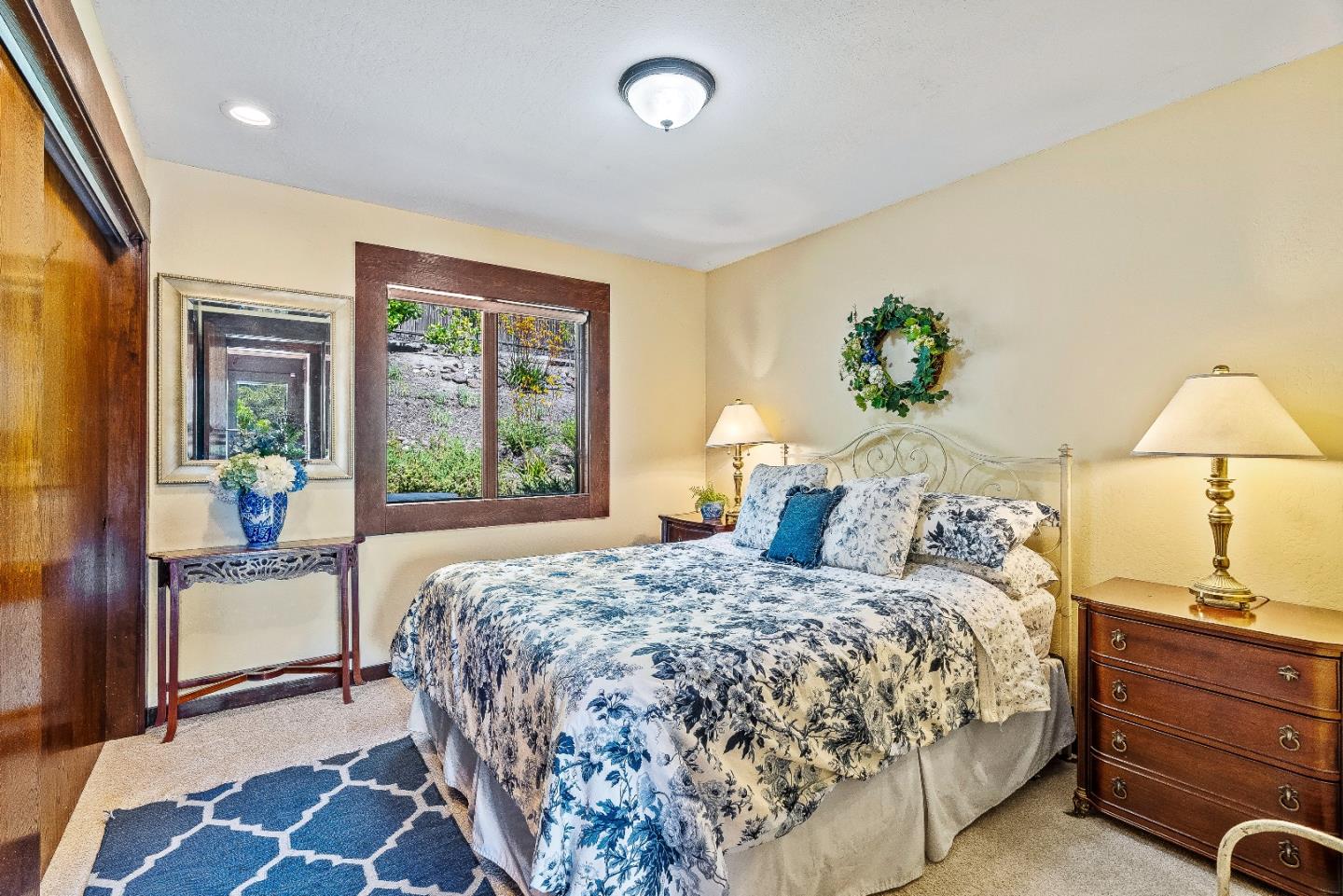 Detail Gallery Image 18 of 28 For 102 Pasatiempo Dr, Santa Cruz,  CA 95060 - 3 Beds | 2/1 Baths