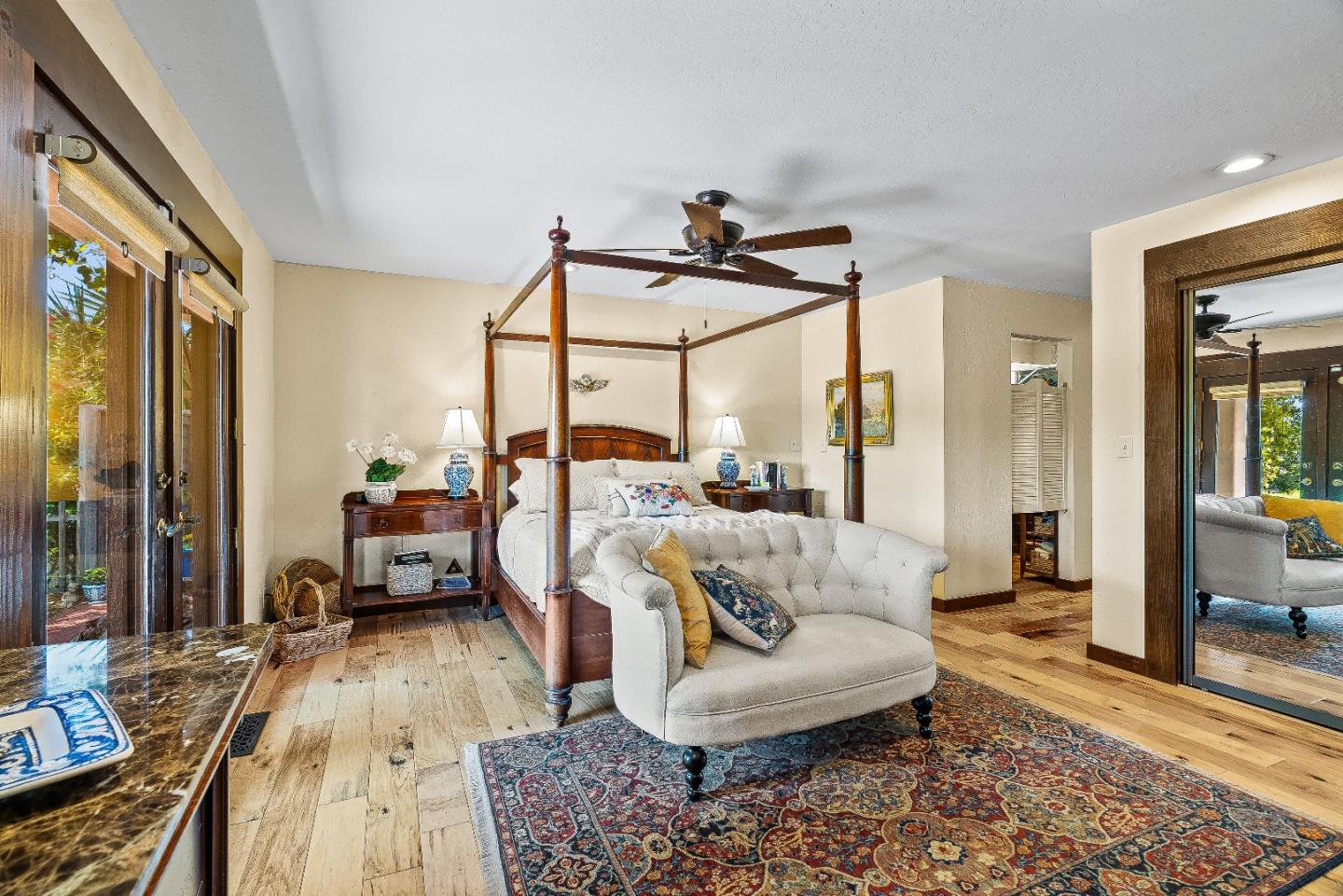 Detail Gallery Image 22 of 28 For 102 Pasatiempo Dr, Santa Cruz,  CA 95060 - 3 Beds | 2/1 Baths