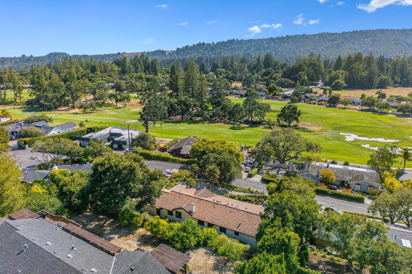 Detail Gallery Image 26 of 28 For 102 Pasatiempo Dr, Santa Cruz,  CA 95060 - 3 Beds | 2/1 Baths