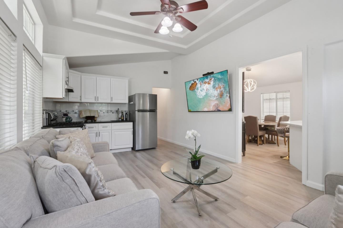 Detail Gallery Image 10 of 41 For 200 Ford Rd #242,  San Jose,  CA 95138 - 4 Beds | 3 Baths