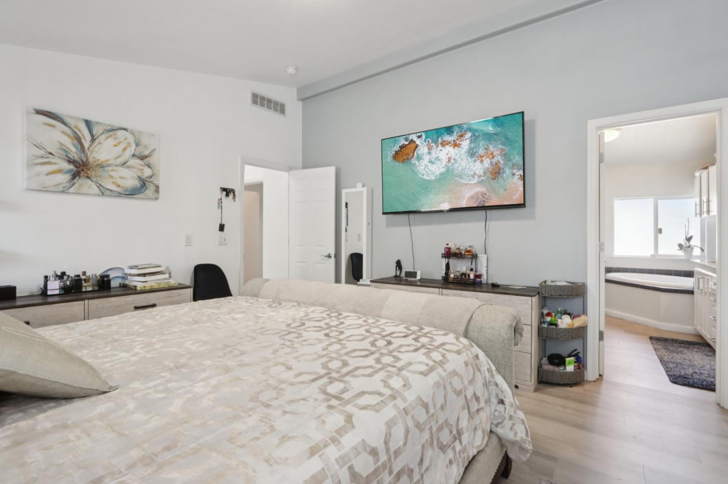 Detail Gallery Image 19 of 41 For 200 Ford Rd #242,  San Jose,  CA 95138 - 4 Beds | 3 Baths