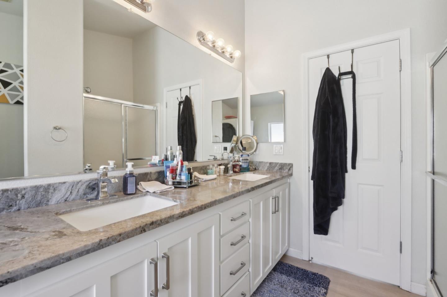 Detail Gallery Image 23 of 41 For 200 Ford Rd #242,  San Jose,  CA 95138 - 4 Beds | 3 Baths