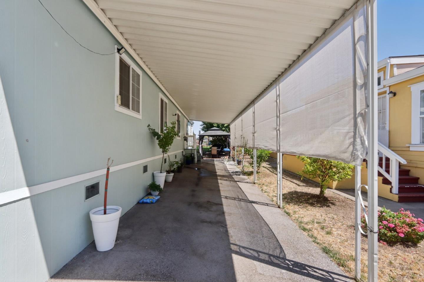 Detail Gallery Image 33 of 41 For 200 Ford Rd #242,  San Jose,  CA 95138 - 4 Beds | 3 Baths