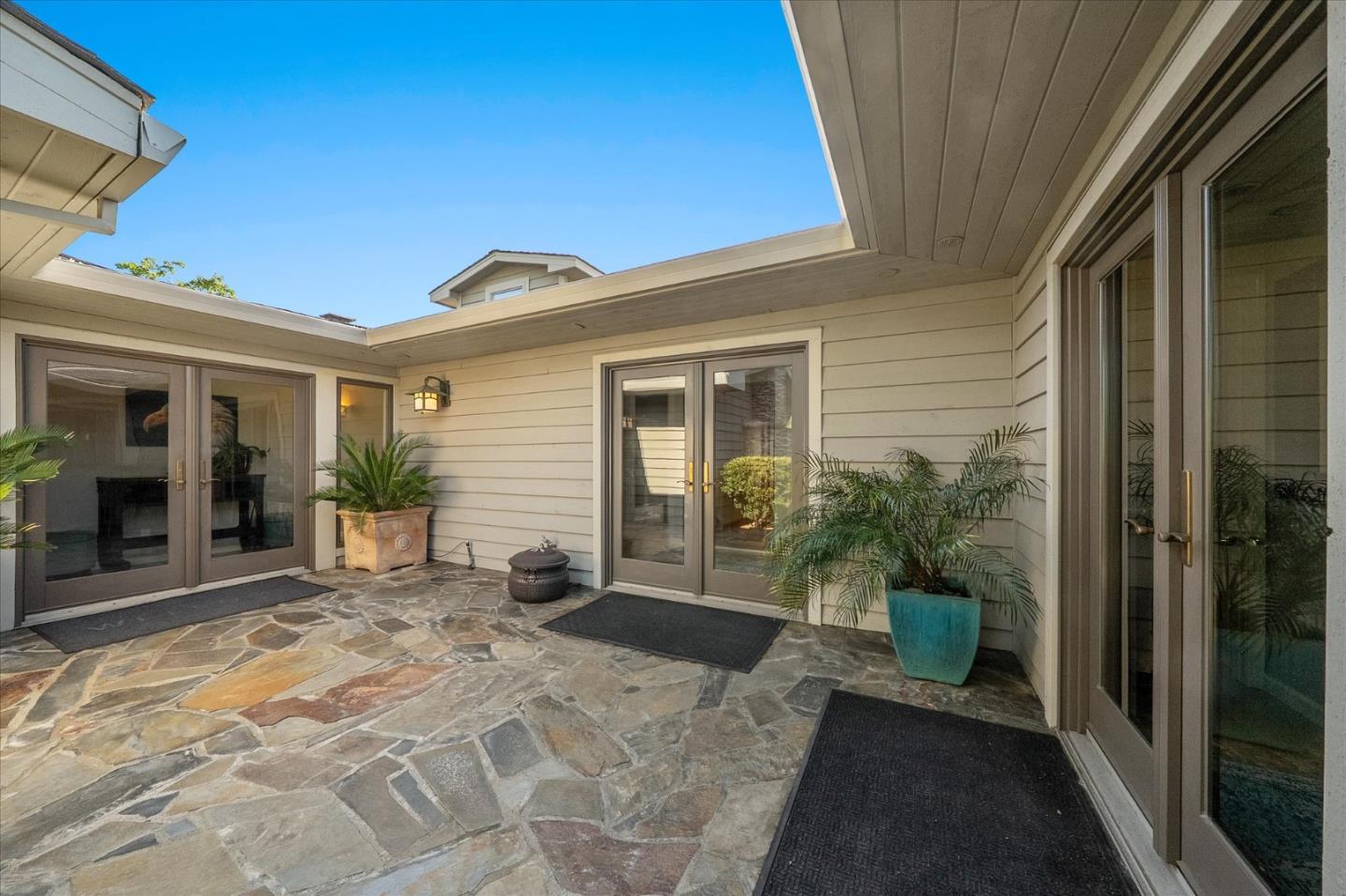 Detail Gallery Image 3 of 82 For 15907 Cindee Ln, Redding,  CA 96001 - 4 Beds | 3 Baths