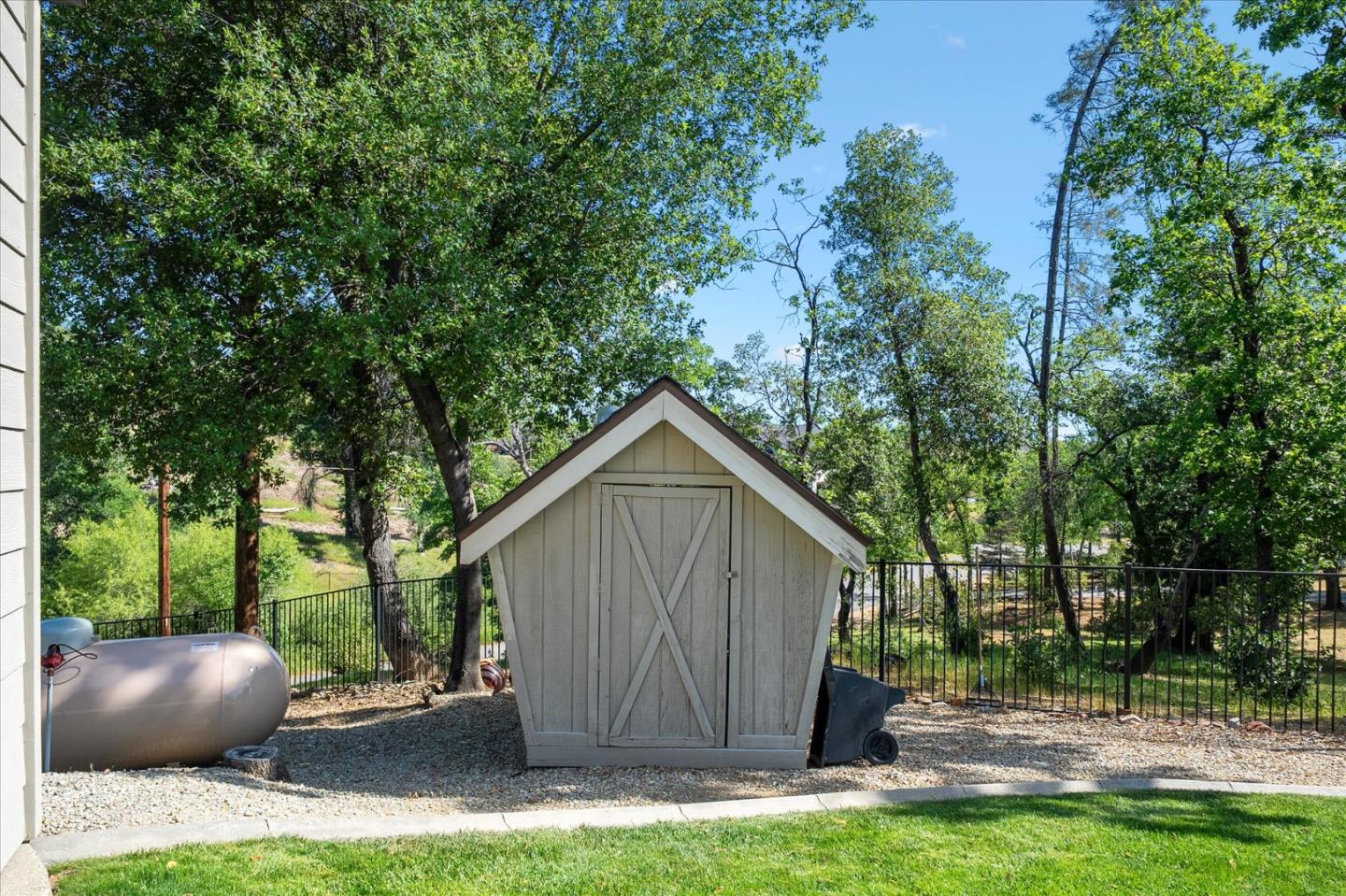 Detail Gallery Image 55 of 82 For 15907 Cindee Ln, Redding,  CA 96001 - 4 Beds | 3 Baths