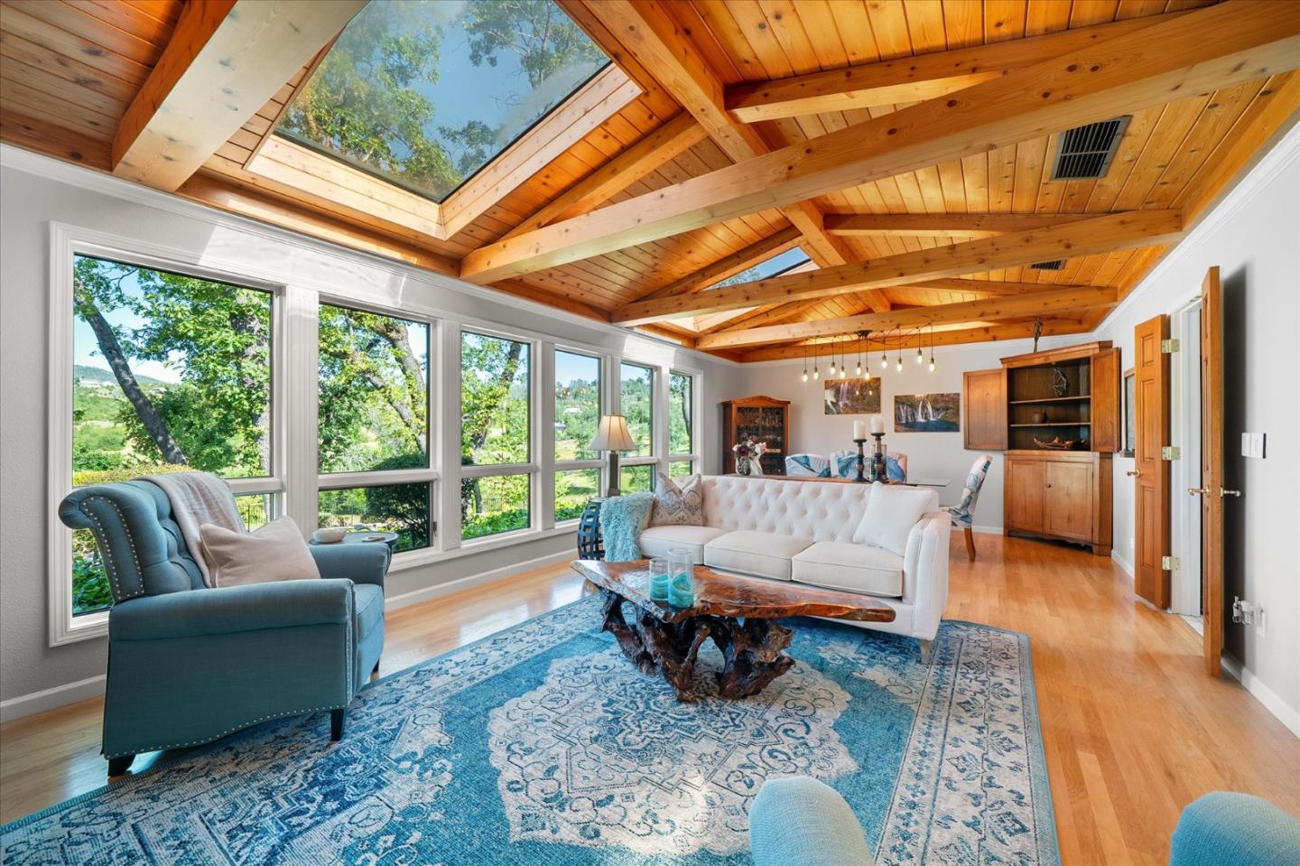 Detail Gallery Image 7 of 82 For 15907 Cindee Ln, Redding,  CA 96001 - 4 Beds | 3 Baths