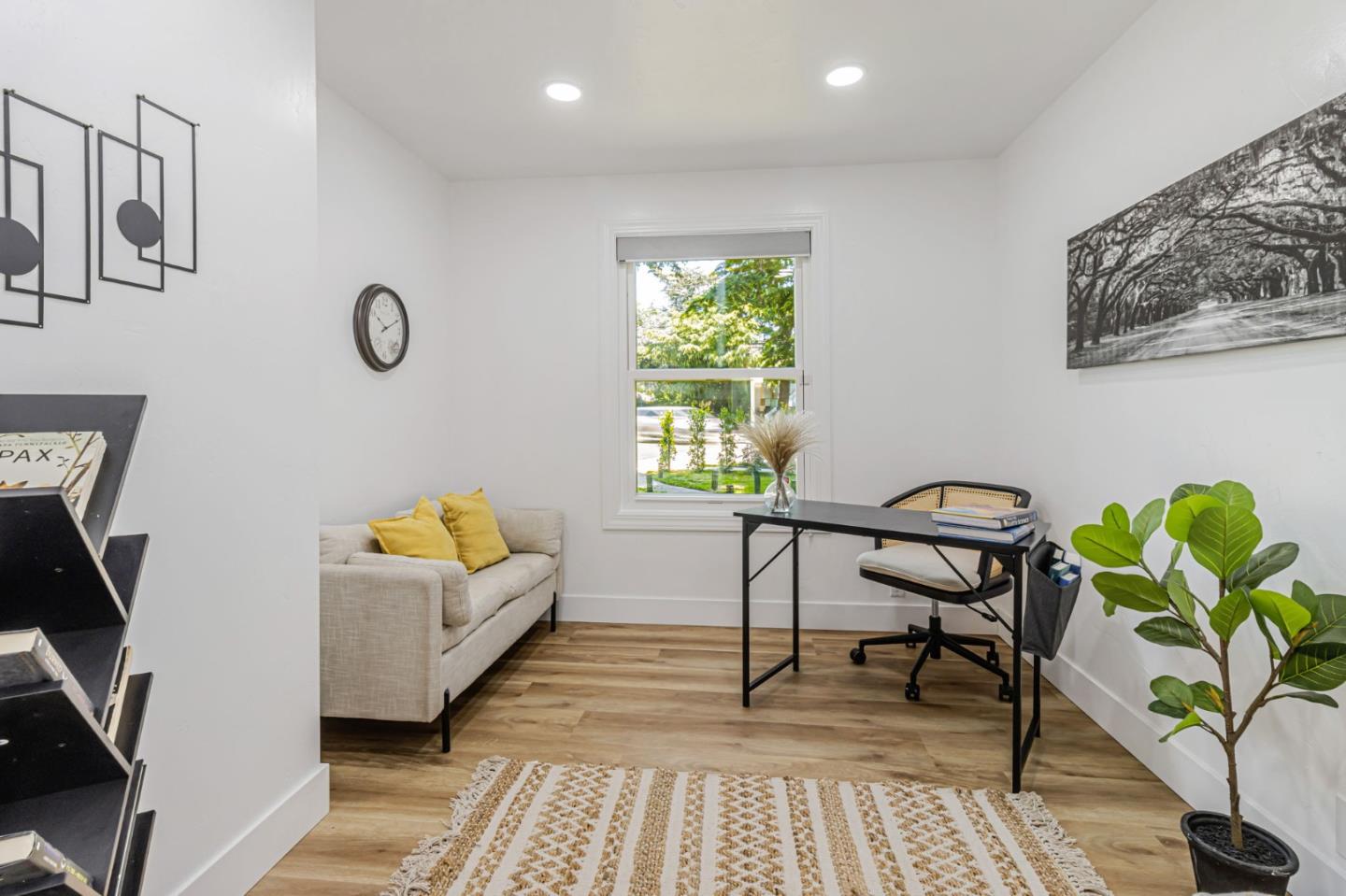 Detail Gallery Image 19 of 48 For 1235 N Bascom, San Jose,  CA 95128 - 4 Beds | 3 Baths