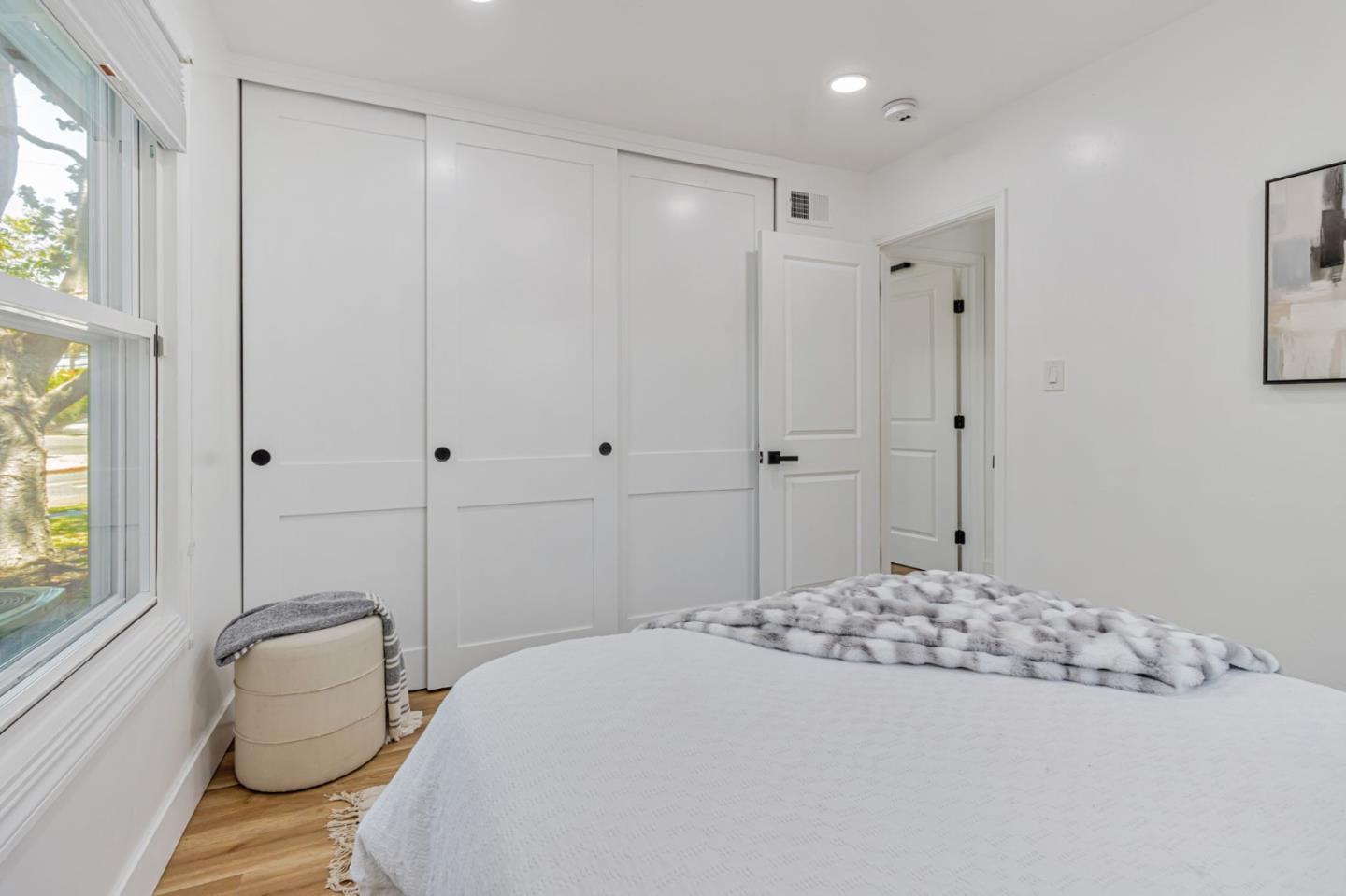 Detail Gallery Image 26 of 48 For 1235 N Bascom, San Jose,  CA 95128 - 4 Beds | 3 Baths
