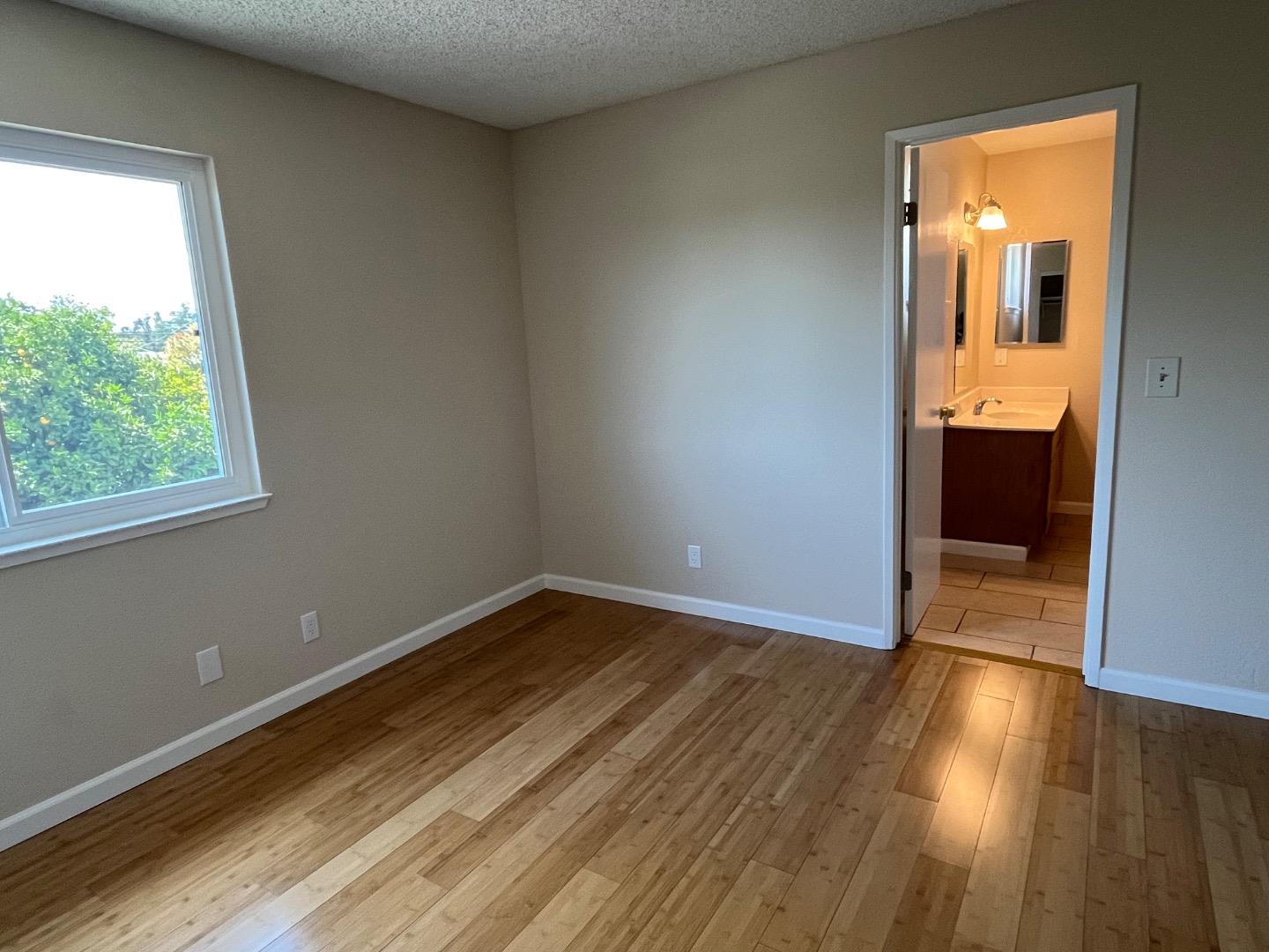 Detail Gallery Image 24 of 36 For 1037 Evans Ct, Hayward,  CA 94544 - 3 Beds | 2/1 Baths
