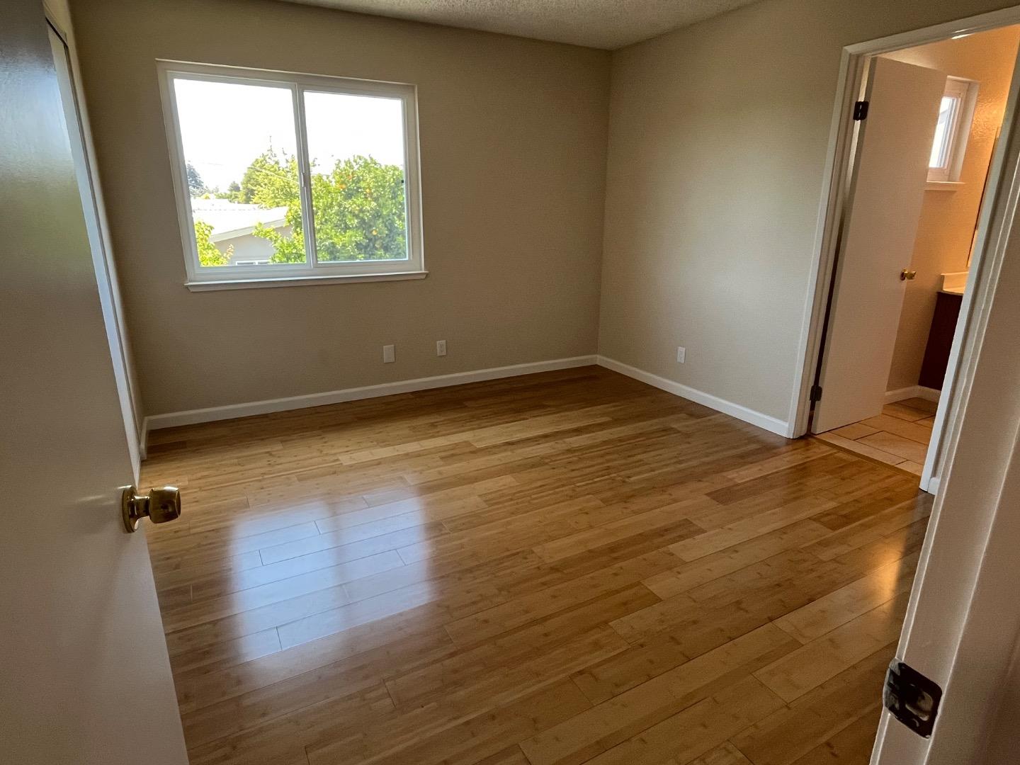 Detail Gallery Image 25 of 36 For 1037 Evans Ct, Hayward,  CA 94544 - 3 Beds | 2/1 Baths