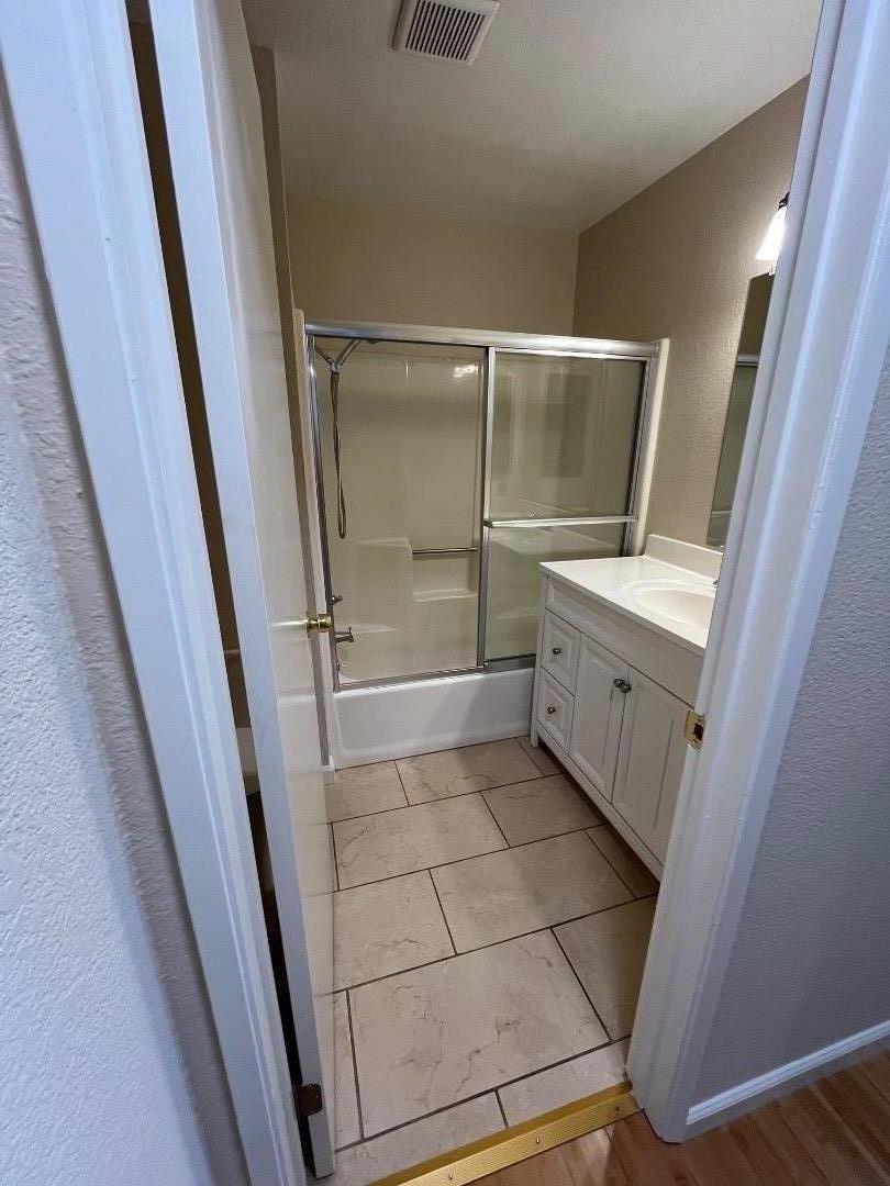 Detail Gallery Image 26 of 36 For 1037 Evans Ct, Hayward,  CA 94544 - 3 Beds | 2/1 Baths