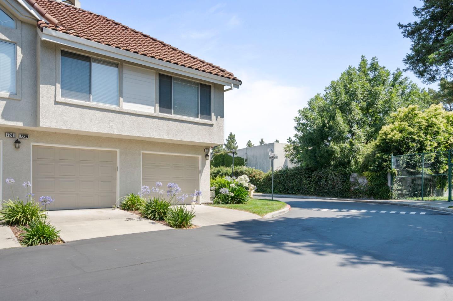 Detail Gallery Image 27 of 29 For 7239 Cronin Cir, Dublin,  CA 94568 - 2 Beds | 2 Baths