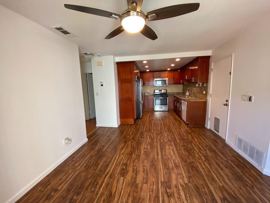 Detail Gallery Image 7 of 24 For 4085 Bristlecone Way, Livermore,  CA 94551 - 2 Beds | 1 Baths