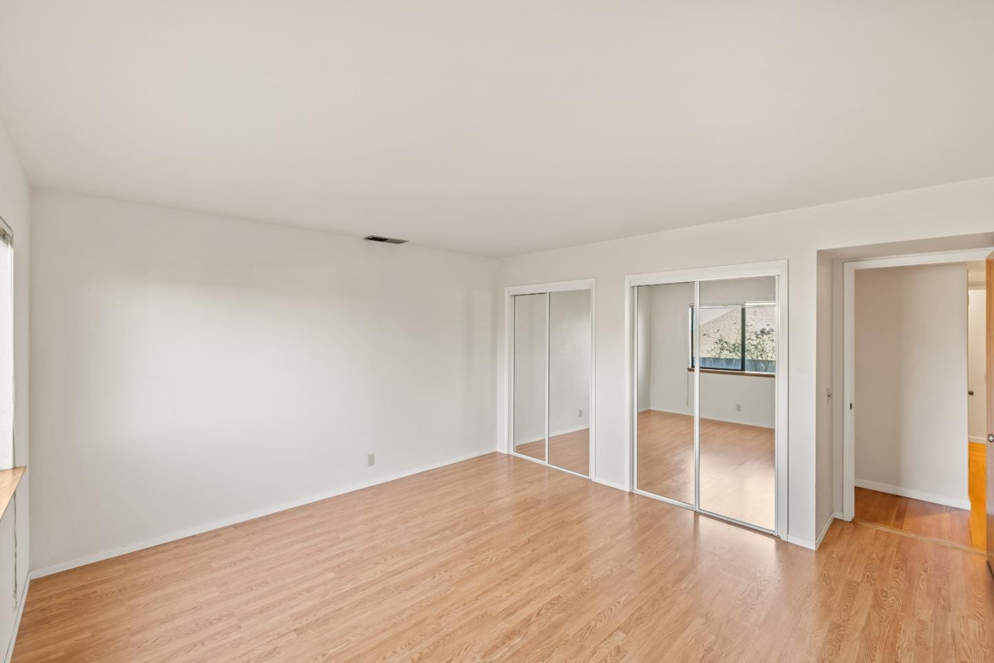 Detail Gallery Image 15 of 31 For 2050 Baldwin Ct, Seaside,  CA 93955 - 4 Beds | 3 Baths