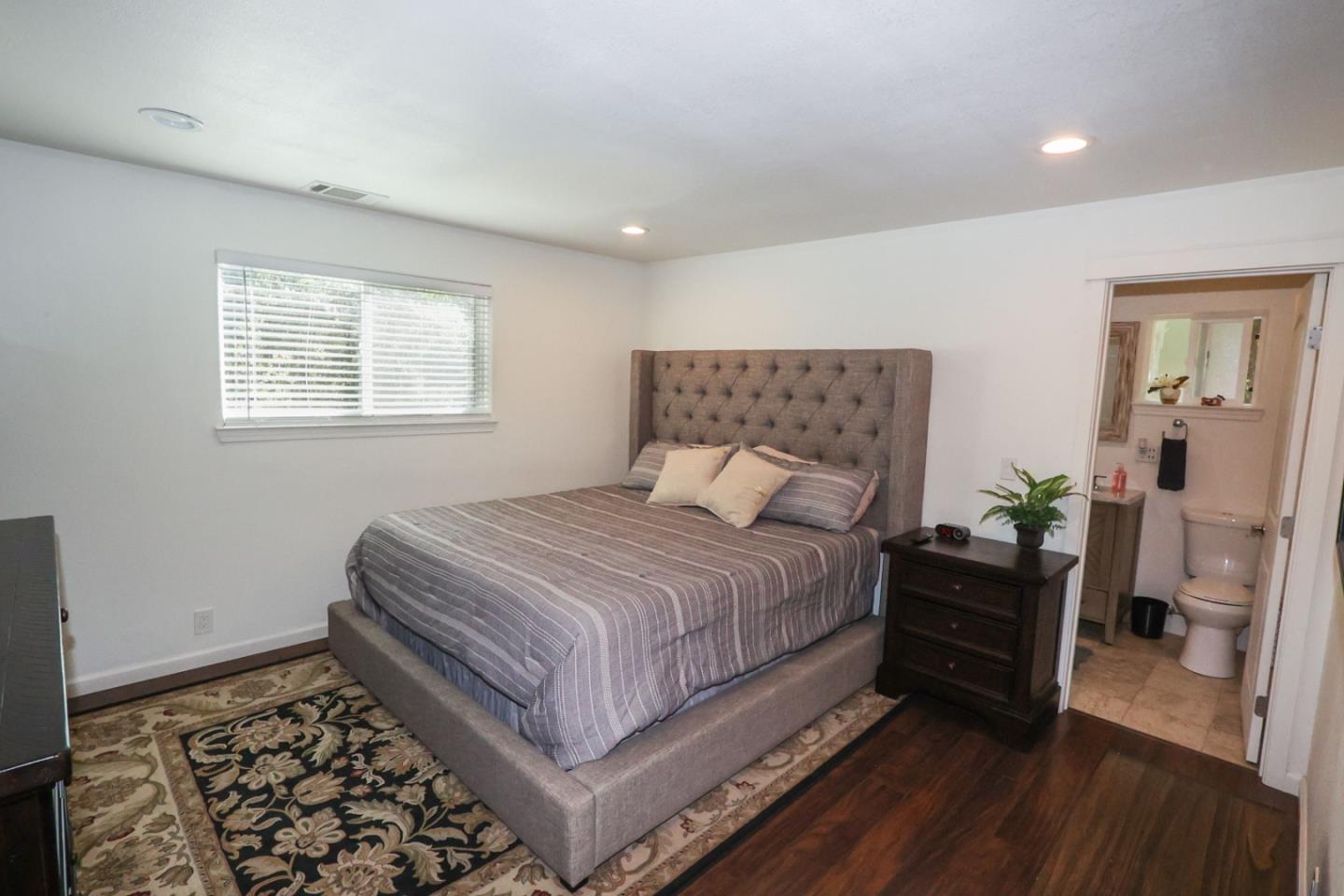 Detail Gallery Image 12 of 40 For 1296 Conference Dr, Scotts Valley,  CA 95066 - 3 Beds | 2 Baths
