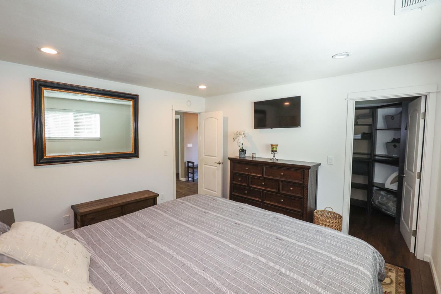Detail Gallery Image 13 of 40 For 1296 Conference Dr, Scotts Valley,  CA 95066 - 3 Beds | 2 Baths