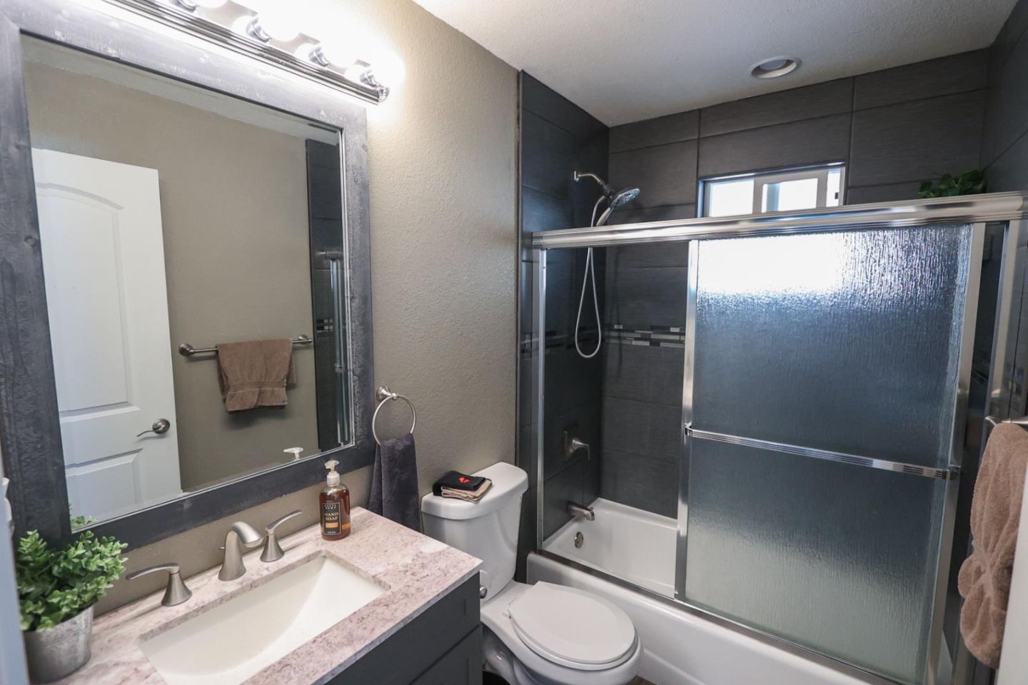 Detail Gallery Image 21 of 40 For 1296 Conference Dr, Scotts Valley,  CA 95066 - 3 Beds | 2 Baths
