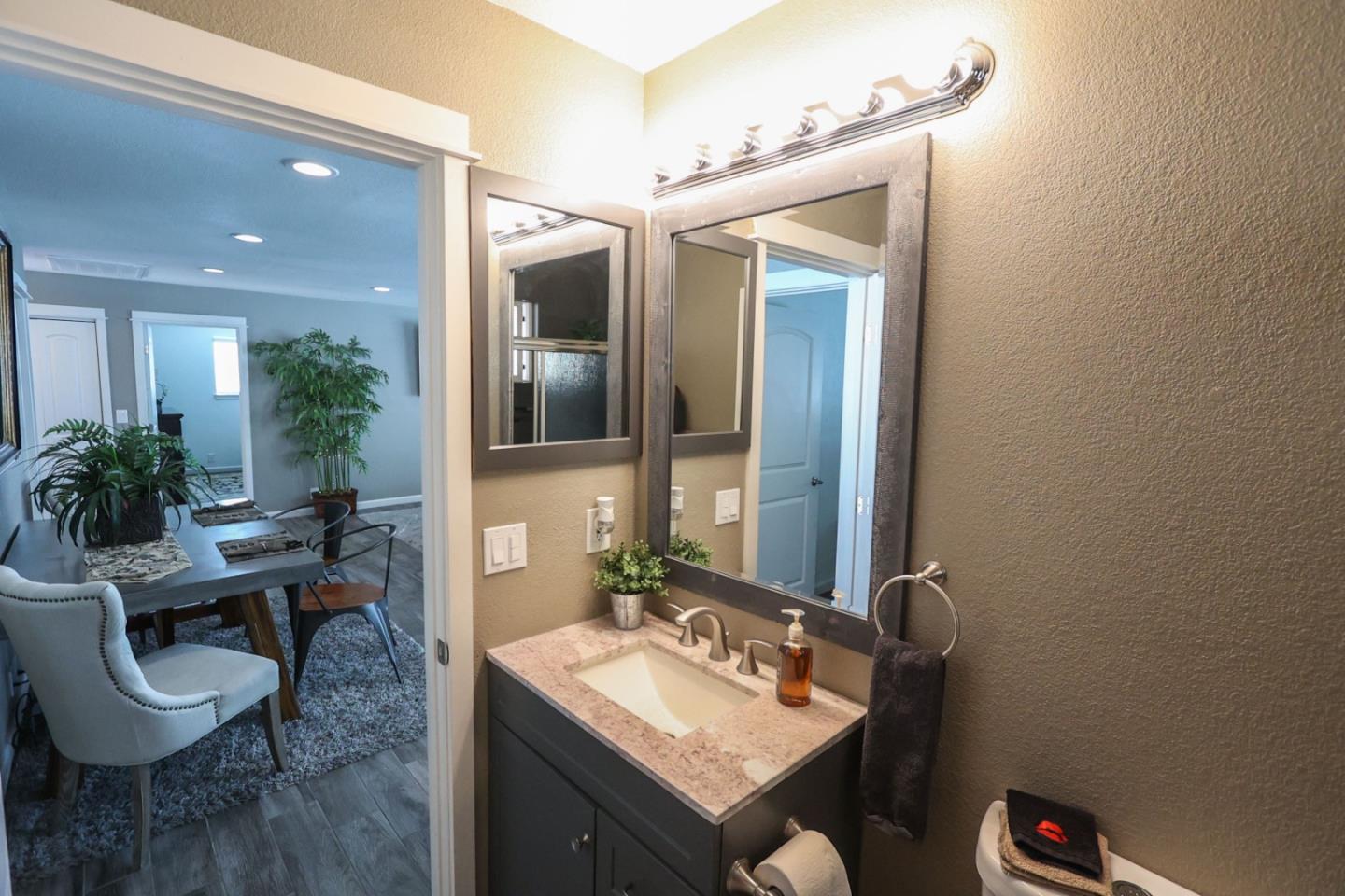 Detail Gallery Image 22 of 40 For 1296 Conference Dr, Scotts Valley,  CA 95066 - 3 Beds | 2 Baths