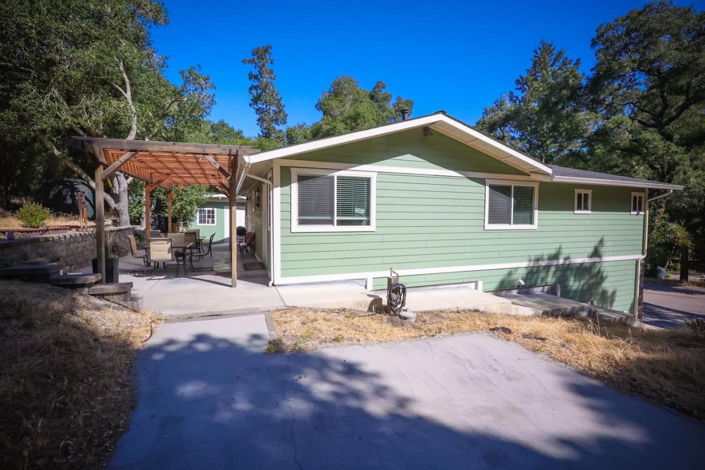 Detail Gallery Image 24 of 40 For 1296 Conference Dr, Scotts Valley,  CA 95066 - 3 Beds | 2 Baths