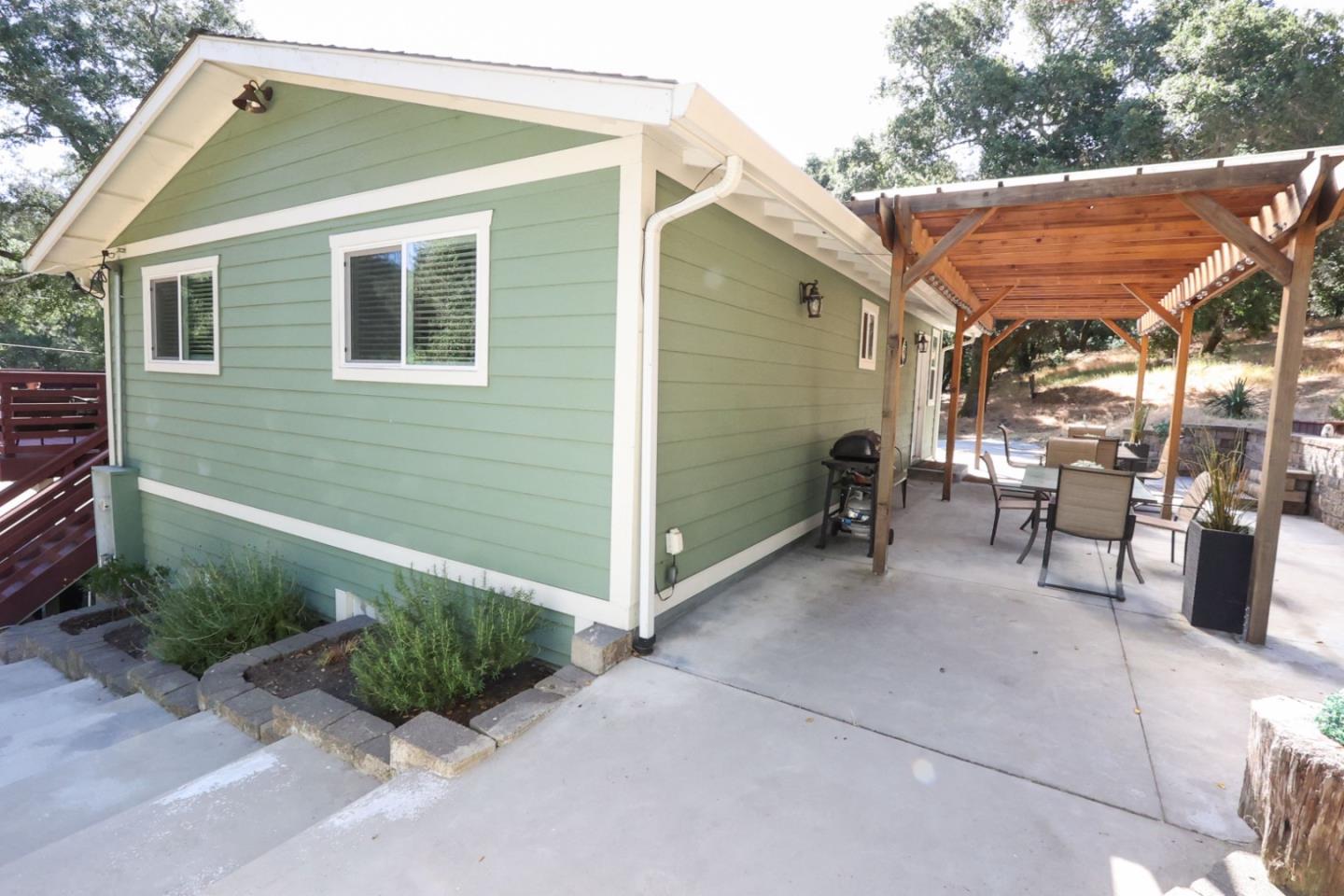 Detail Gallery Image 25 of 40 For 1296 Conference Dr, Scotts Valley,  CA 95066 - 3 Beds | 2 Baths