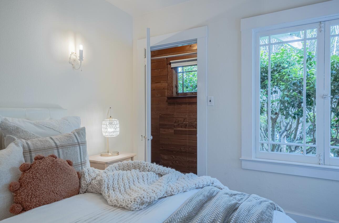 Detail Gallery Image 30 of 41 For 851 Bayview Ave, Pacific Grove,  CA 93950 - 2 Beds | 1 Baths