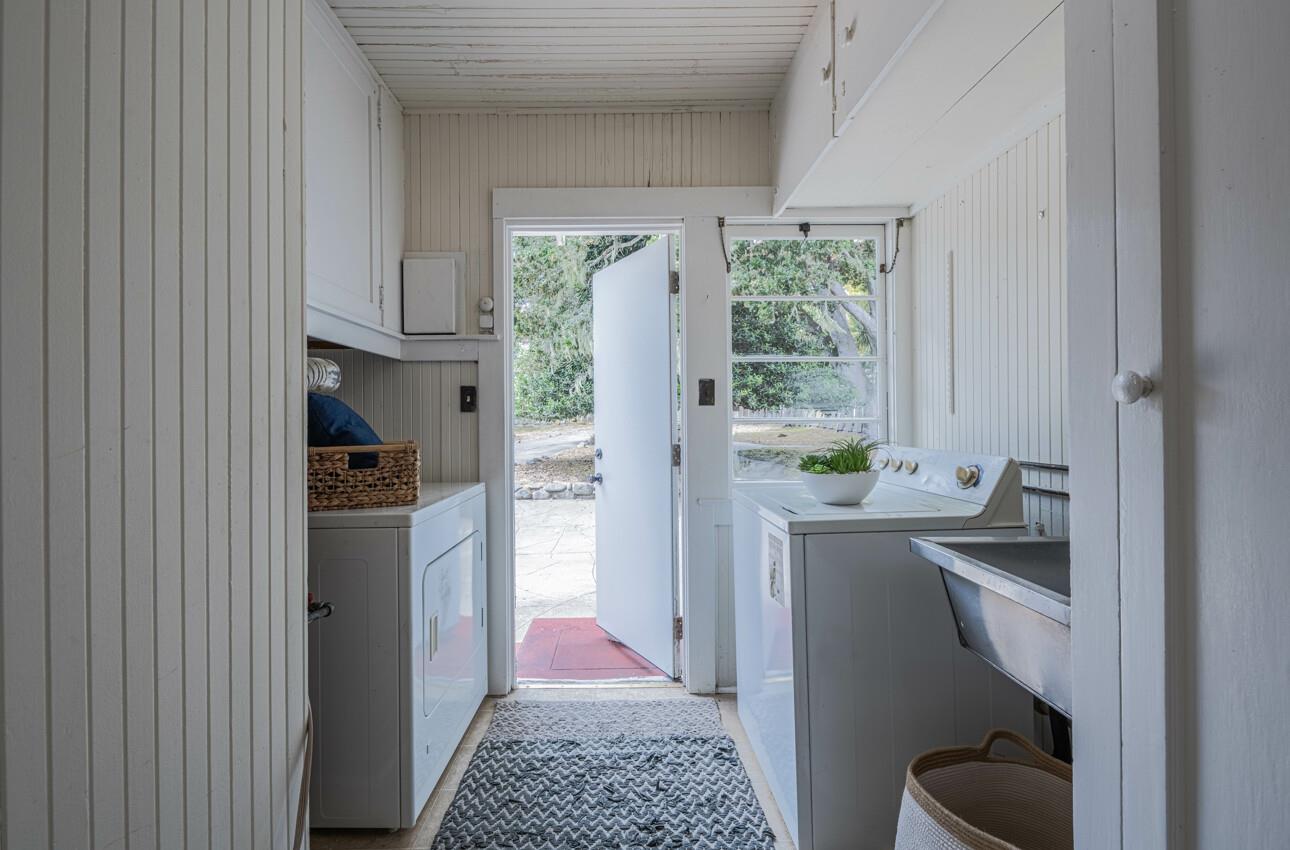 Detail Gallery Image 33 of 41 For 851 Bayview Ave, Pacific Grove,  CA 93950 - 2 Beds | 1 Baths