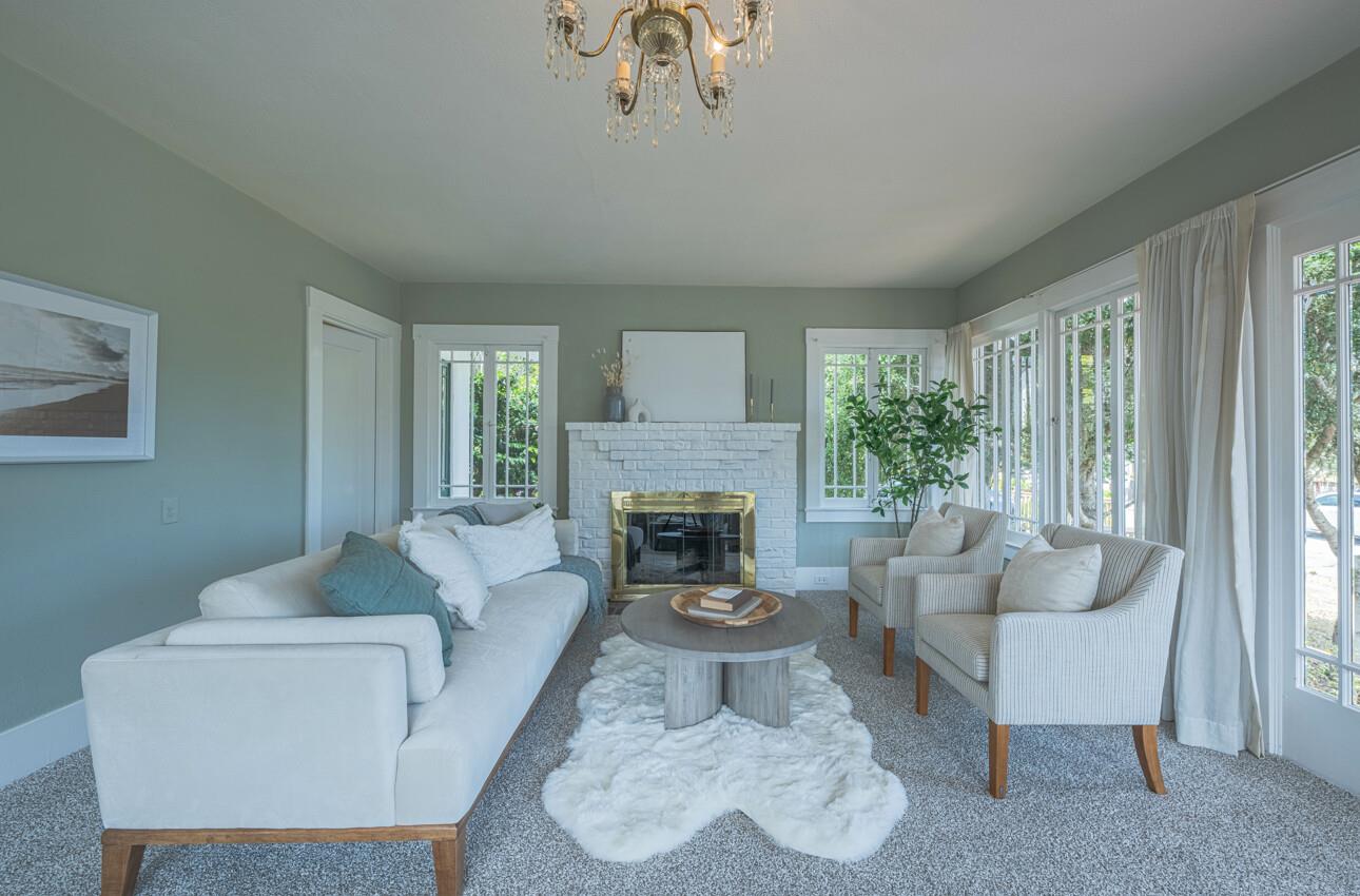 Detail Gallery Image 7 of 41 For 851 Bayview Ave, Pacific Grove,  CA 93950 - 2 Beds | 1 Baths