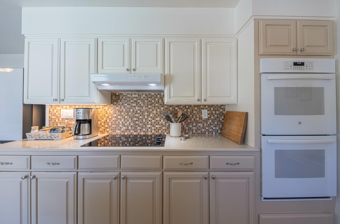 Detail Gallery Image 12 of 32 For 18101 Berta Canyon Rd, Salinas,  CA 93907 - 3 Beds | 2 Baths