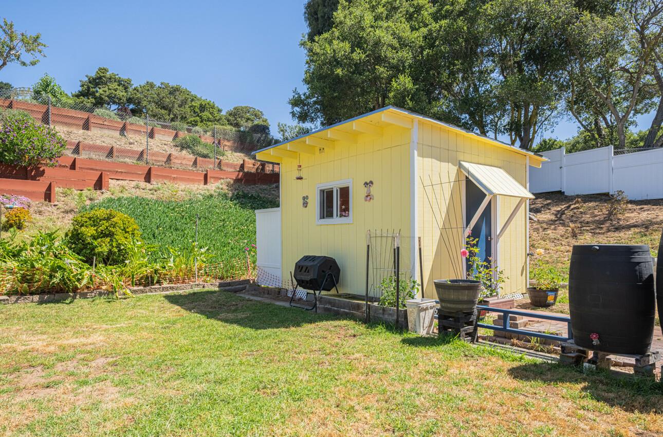 Detail Gallery Image 29 of 32 For 18101 Berta Canyon Rd, Salinas,  CA 93907 - 3 Beds | 2 Baths