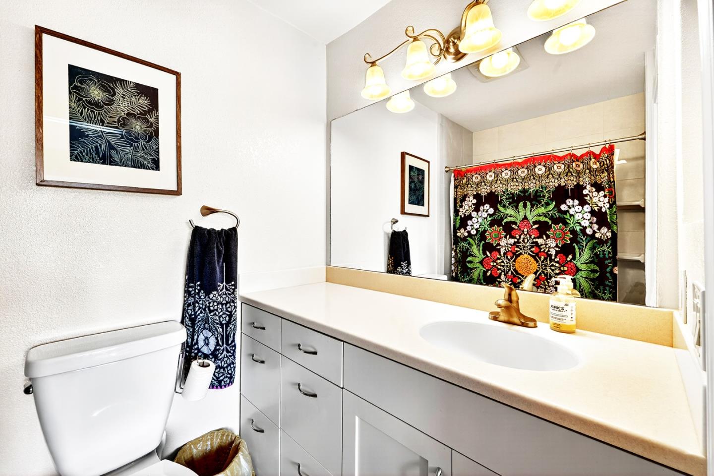 Detail Gallery Image 24 of 40 For 1757 30th Ave, Santa Cruz,  CA 95062 - 2 Beds | 2/1 Baths