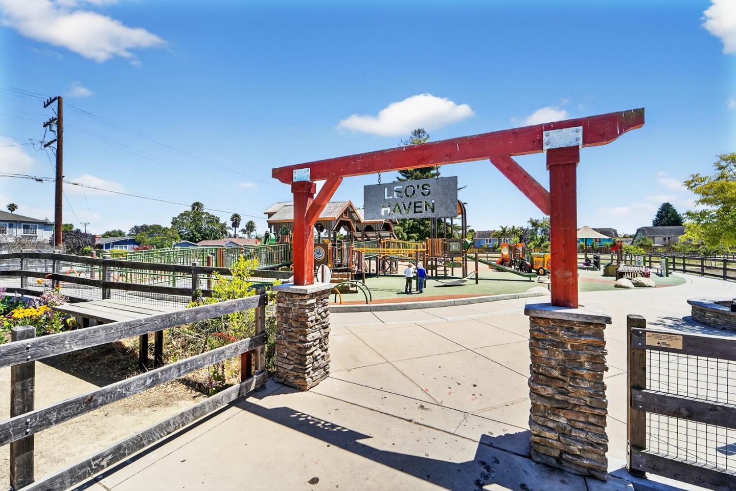 Detail Gallery Image 32 of 40 For 1757 30th Ave, Santa Cruz,  CA 95062 - 2 Beds | 2/1 Baths