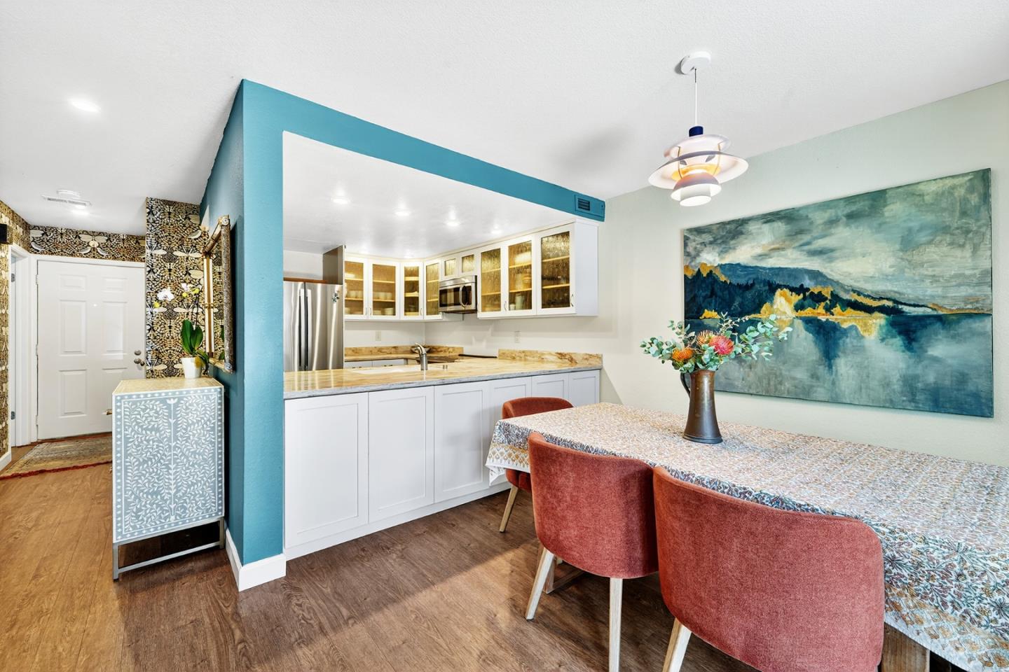 Detail Gallery Image 8 of 40 For 1757 30th Ave, Santa Cruz,  CA 95062 - 2 Beds | 2/1 Baths