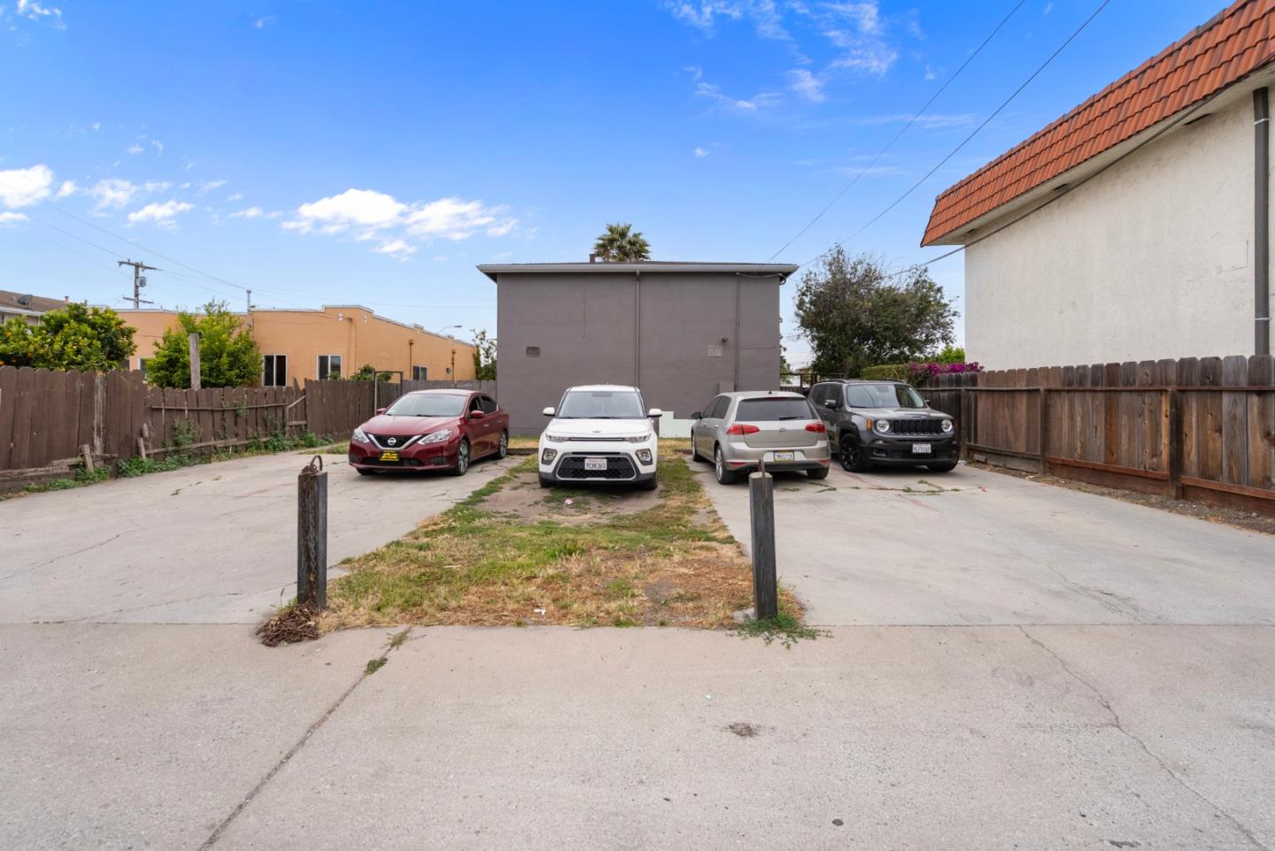 Detail Gallery Image 17 of 40 For 225 Soledad St, Salinas,  CA 93901 - – Beds | – Baths