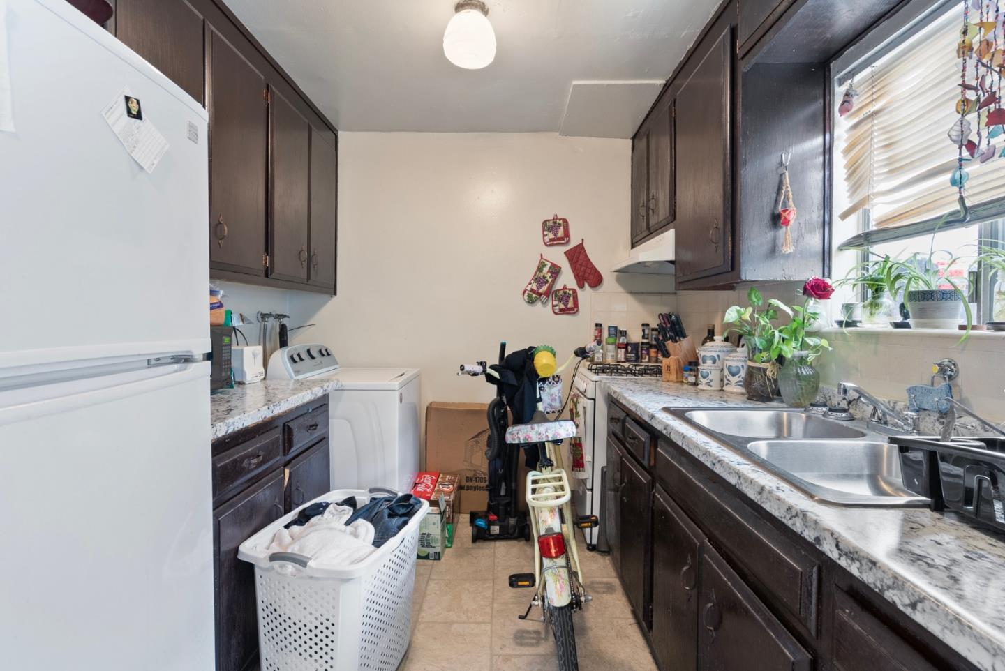 Detail Gallery Image 2 of 40 For 225 Soledad St, Salinas,  CA 93901 - – Beds | – Baths