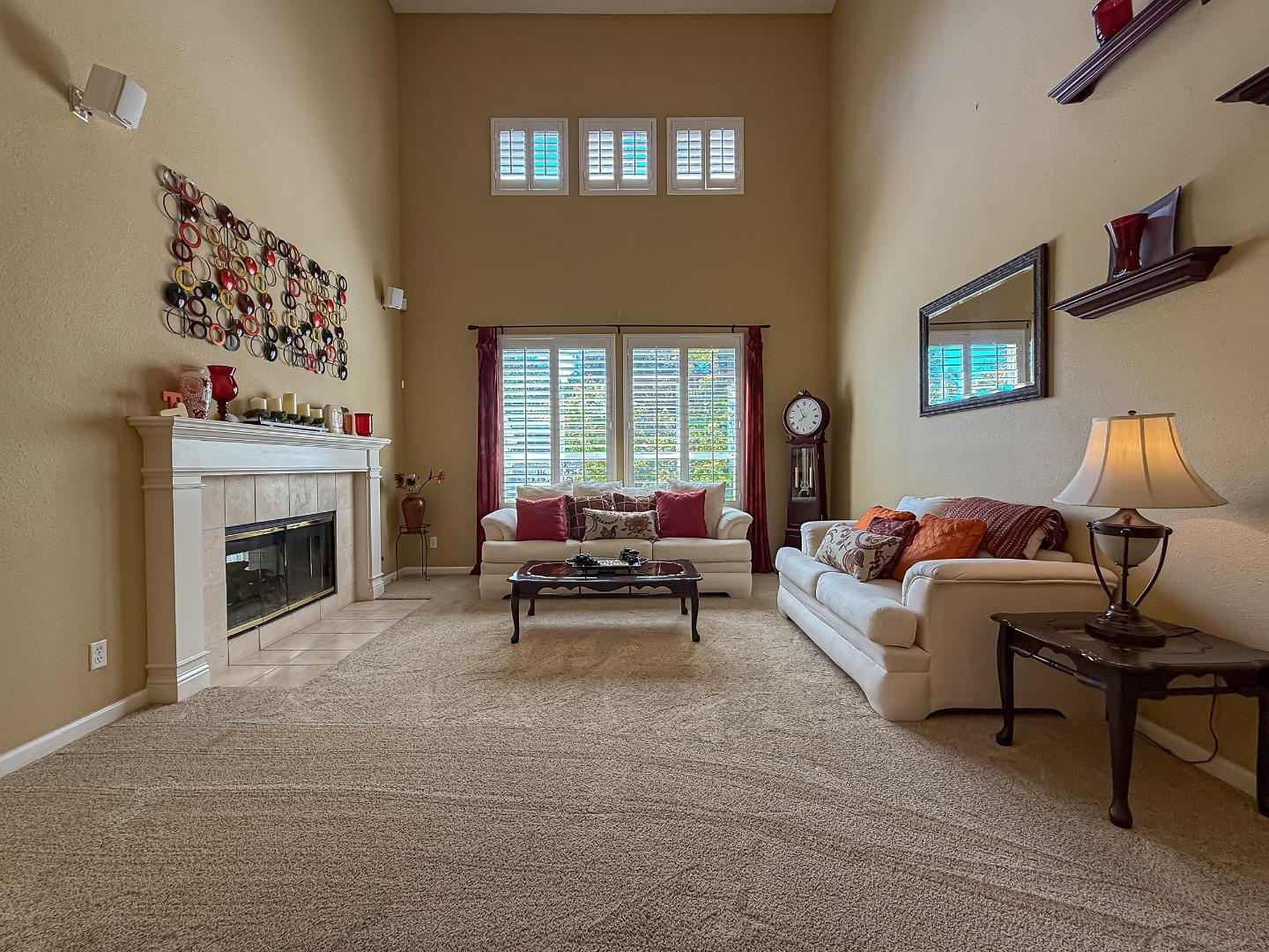 Detail Gallery Image 10 of 63 For 1489 Cheryl Dr, Livermore,  CA 94550 - 5 Beds | 2/1 Baths
