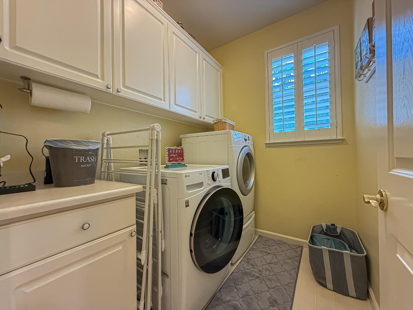 Detail Gallery Image 19 of 63 For 1489 Cheryl Dr, Livermore,  CA 94550 - 5 Beds | 2/1 Baths