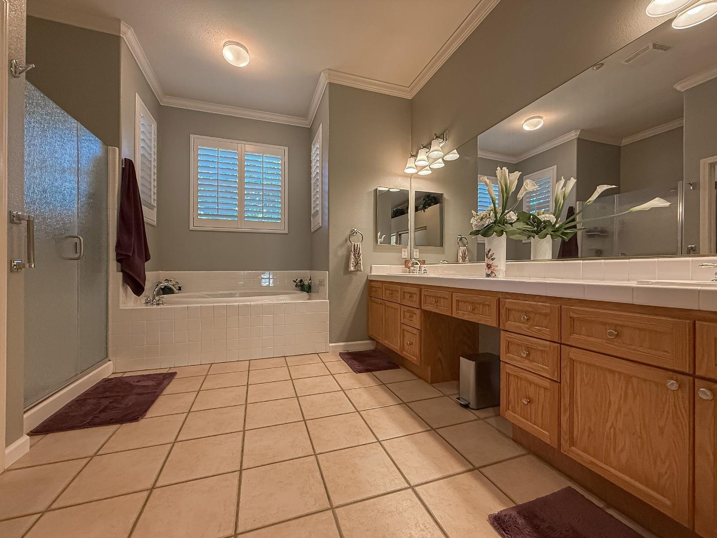 Detail Gallery Image 24 of 63 For 1489 Cheryl Dr, Livermore,  CA 94550 - 5 Beds | 2/1 Baths