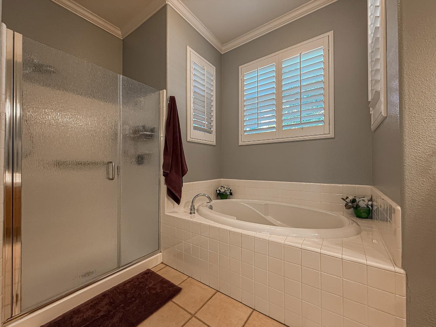 Detail Gallery Image 26 of 63 For 1489 Cheryl Dr, Livermore,  CA 94550 - 5 Beds | 2/1 Baths