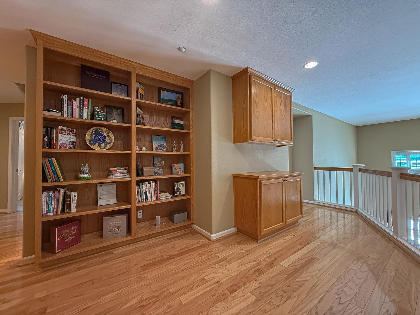 Detail Gallery Image 30 of 63 For 1489 Cheryl Dr, Livermore,  CA 94550 - 5 Beds | 2/1 Baths