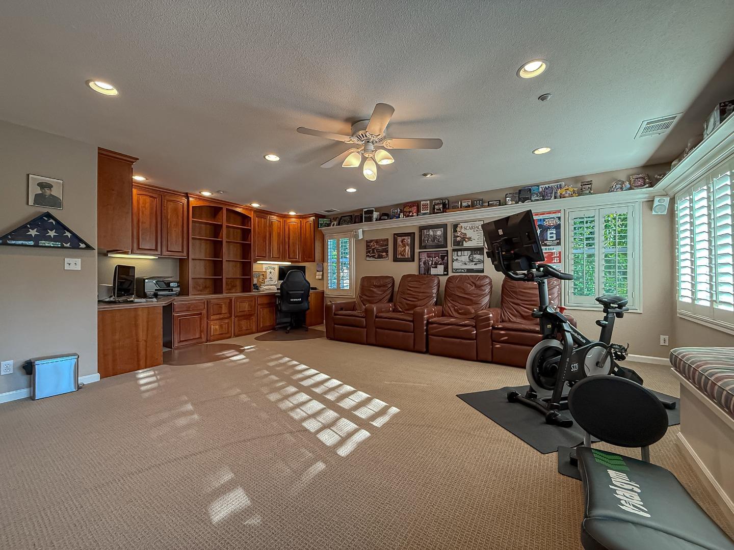 Detail Gallery Image 34 of 63 For 1489 Cheryl Dr, Livermore,  CA 94550 - 5 Beds | 2/1 Baths