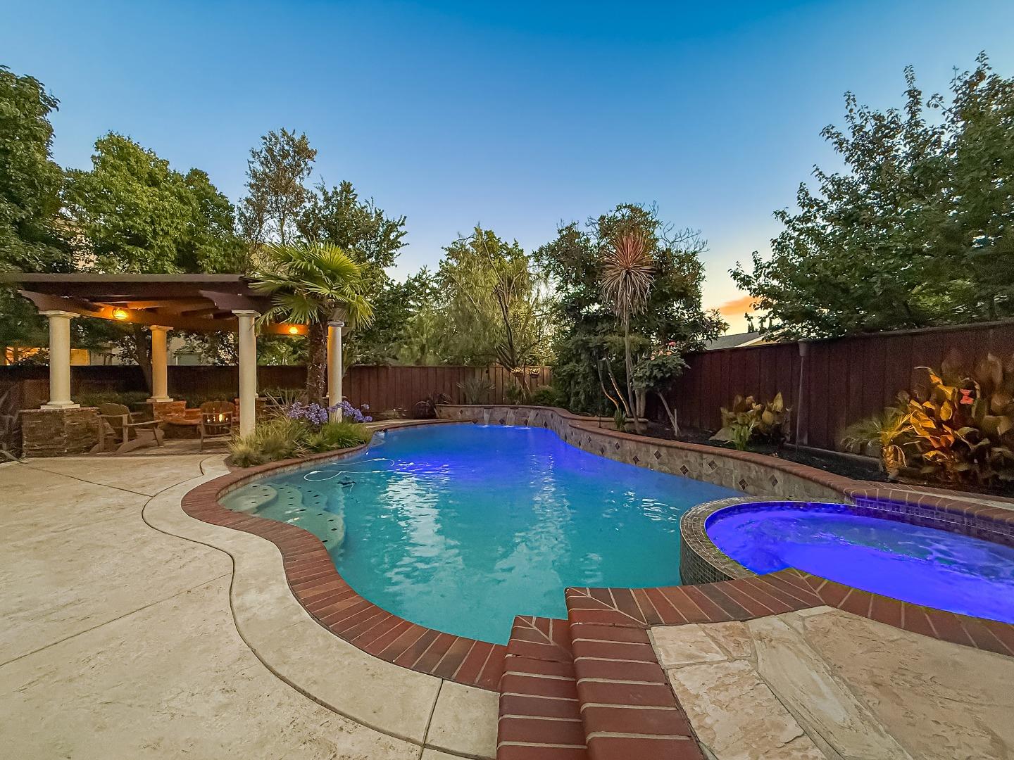 Detail Gallery Image 41 of 63 For 1489 Cheryl Dr, Livermore,  CA 94550 - 5 Beds | 2/1 Baths