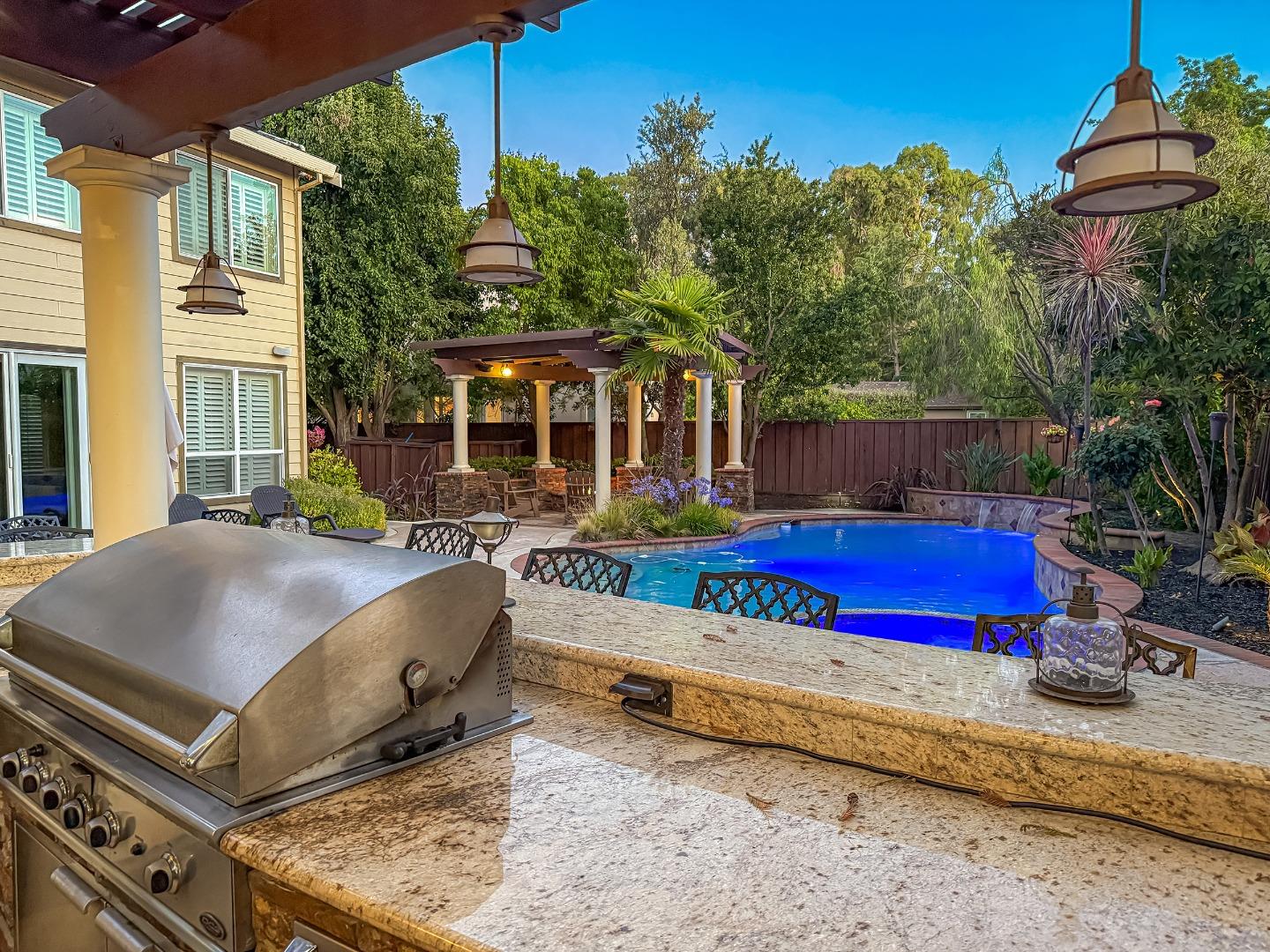 Detail Gallery Image 43 of 63 For 1489 Cheryl Dr, Livermore,  CA 94550 - 5 Beds | 2/1 Baths