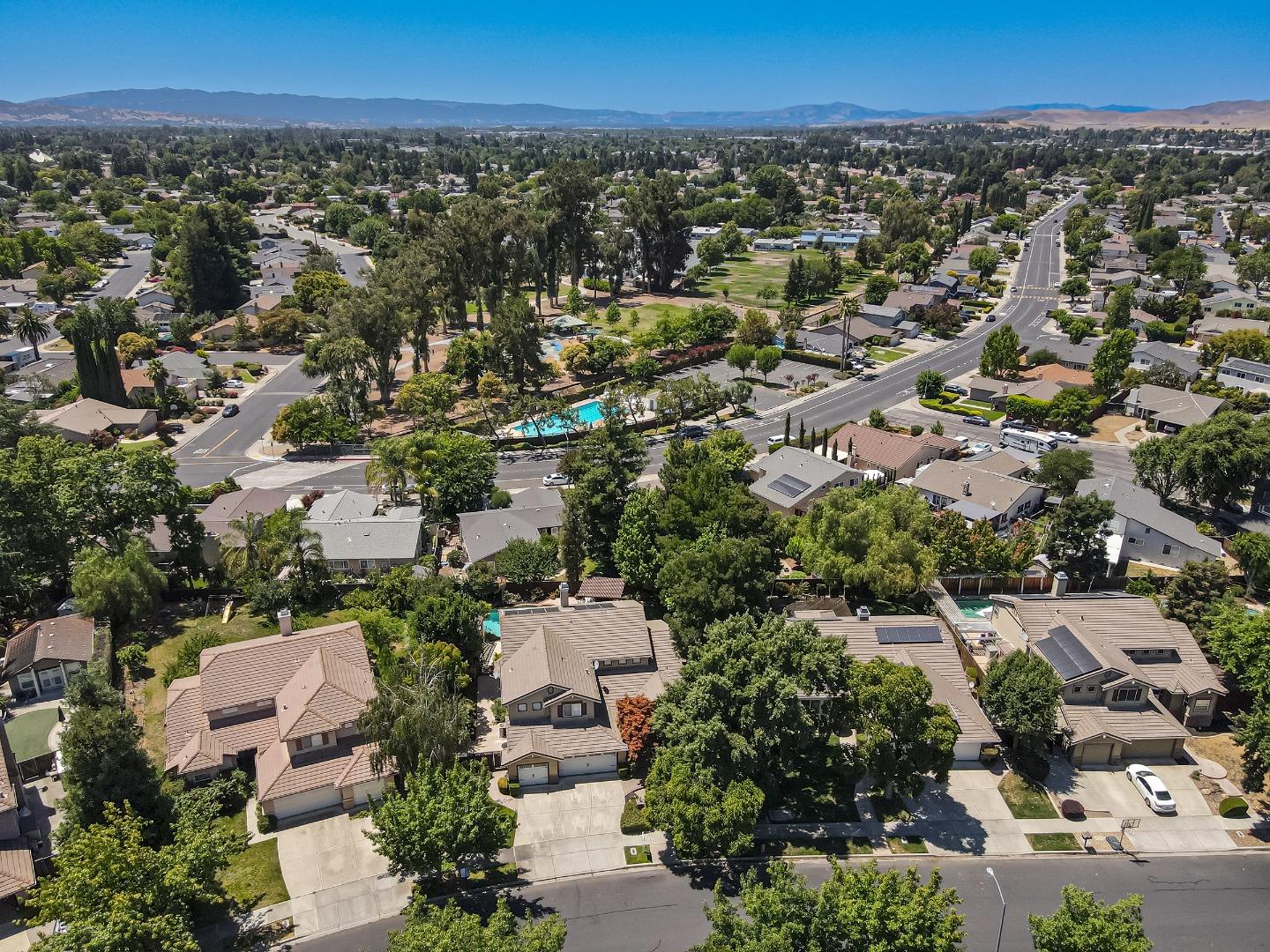 Detail Gallery Image 62 of 63 For 1489 Cheryl Dr, Livermore,  CA 94550 - 5 Beds | 2/1 Baths