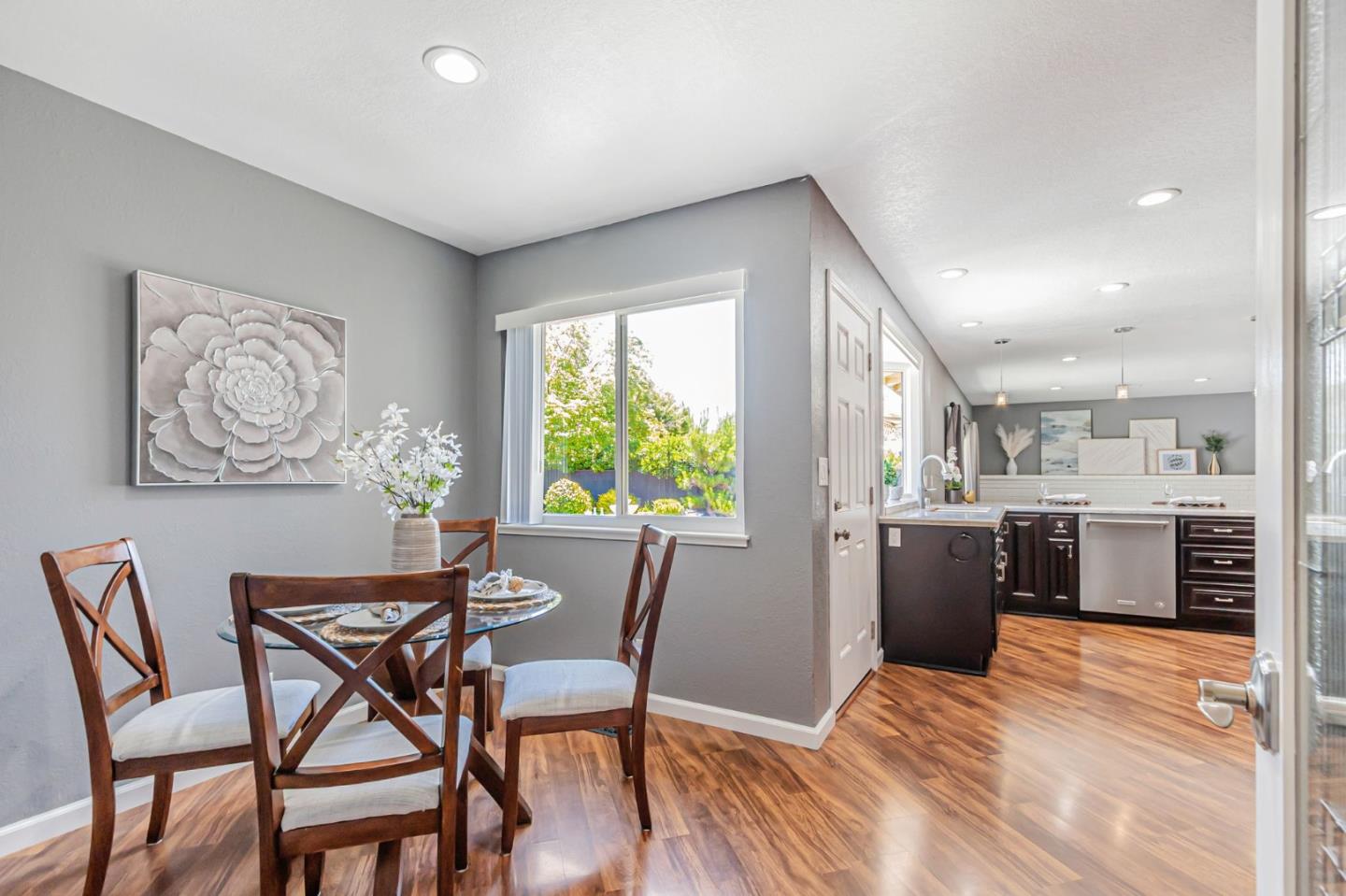 Detail Gallery Image 12 of 36 For 6702 Heathfield Dr, San Jose,  CA 95120 - 4 Beds | 2 Baths