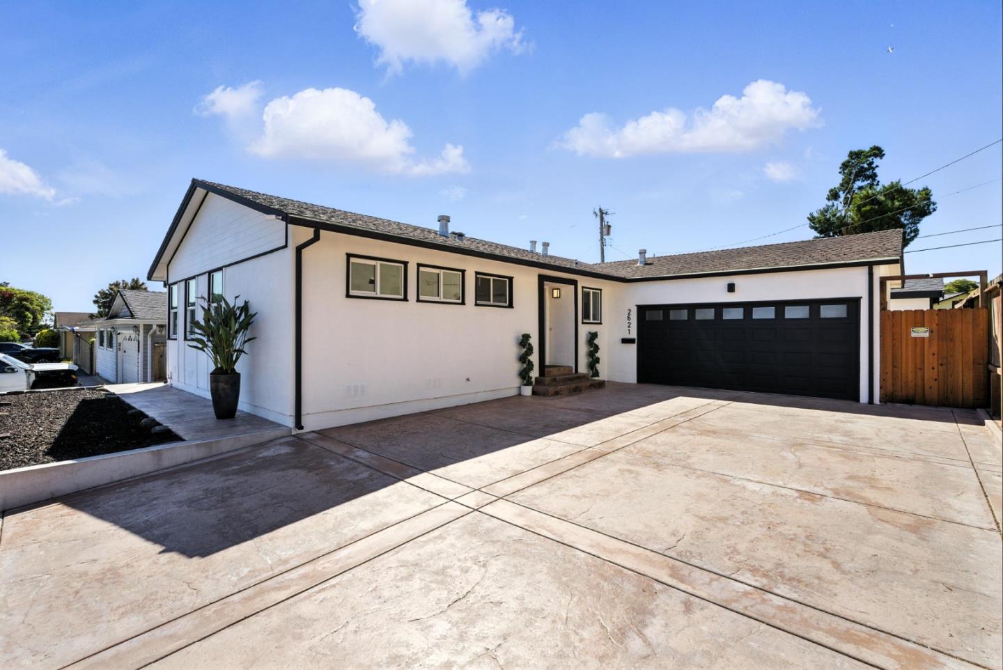 Detail Gallery Image 2 of 65 For 2621 Heather Ln, San Bruno,  CA 94066 - 3 Beds | 2 Baths