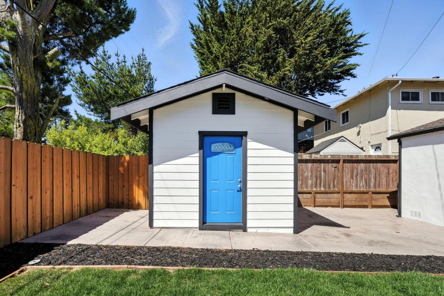 Detail Gallery Image 34 of 65 For 2621 Heather Ln, San Bruno,  CA 94066 - 3 Beds | 2 Baths