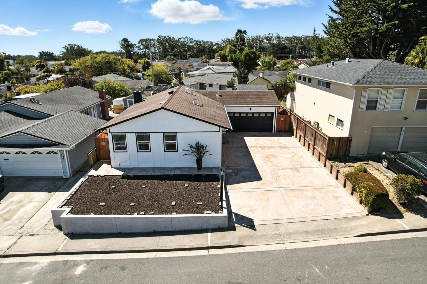 Detail Gallery Image 43 of 65 For 2621 Heather Ln, San Bruno,  CA 94066 - 3 Beds | 2 Baths