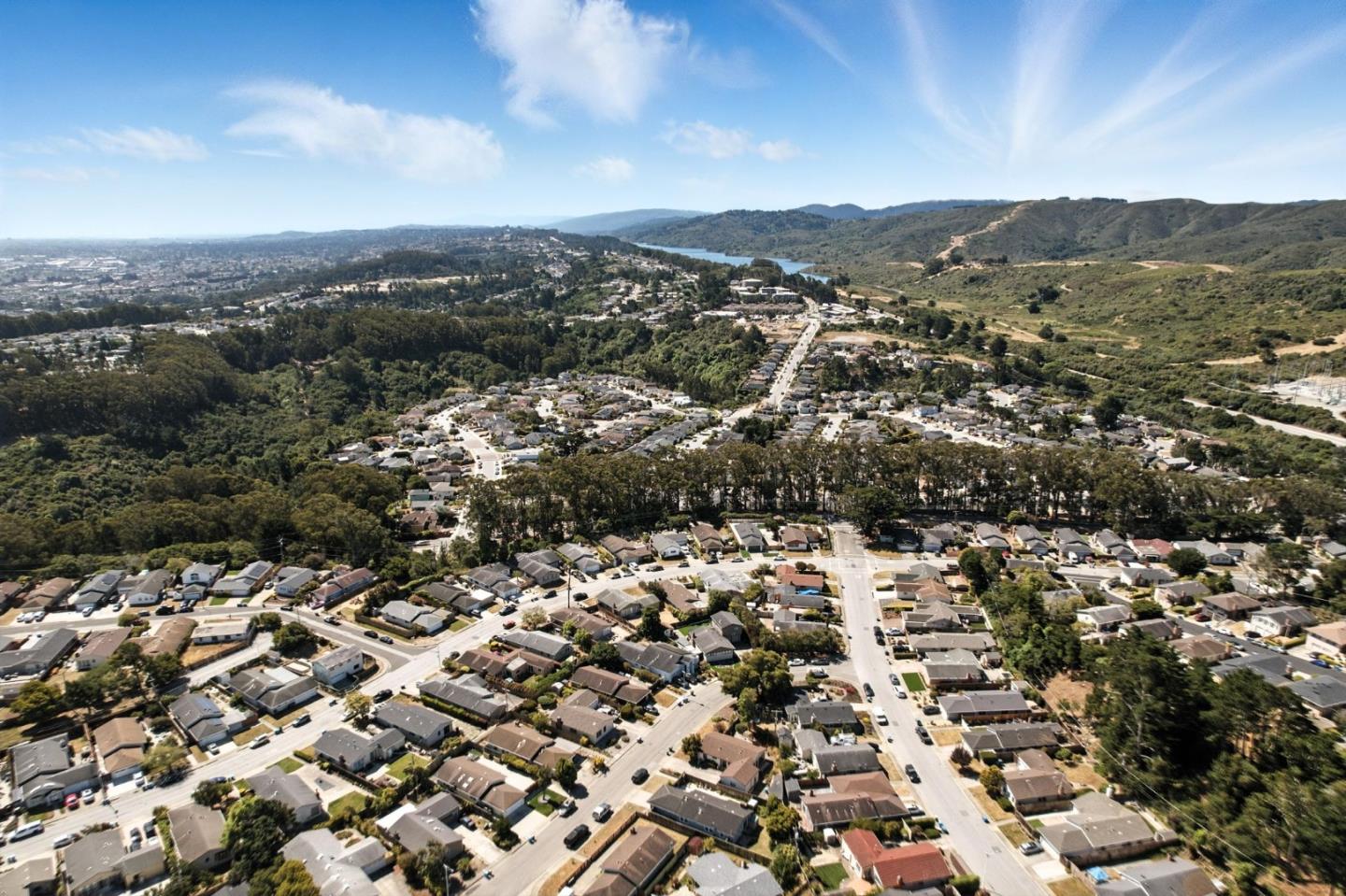 Detail Gallery Image 49 of 65 For 2621 Heather Ln, San Bruno,  CA 94066 - 3 Beds | 2 Baths
